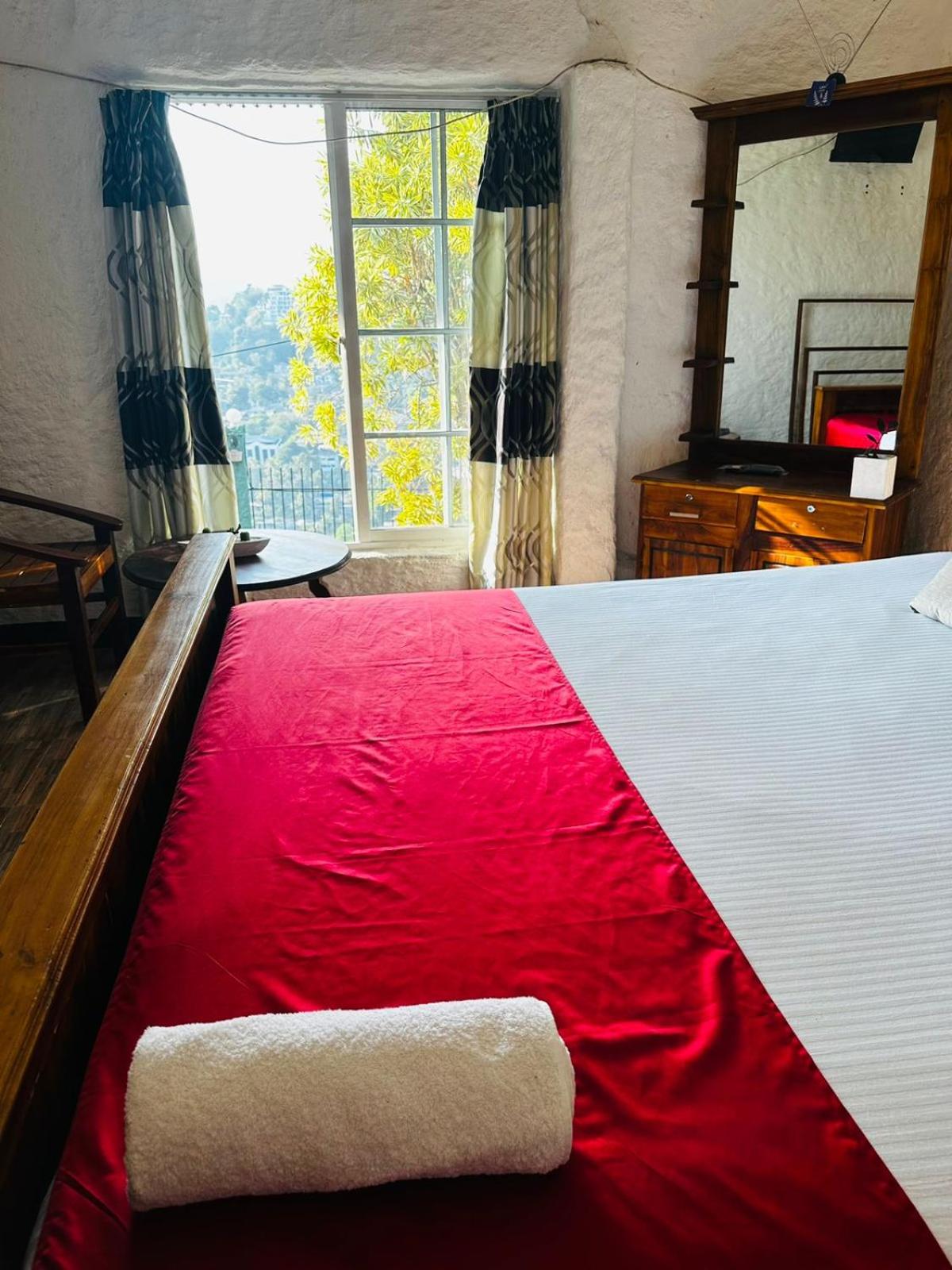 Triple Room with Mountain View