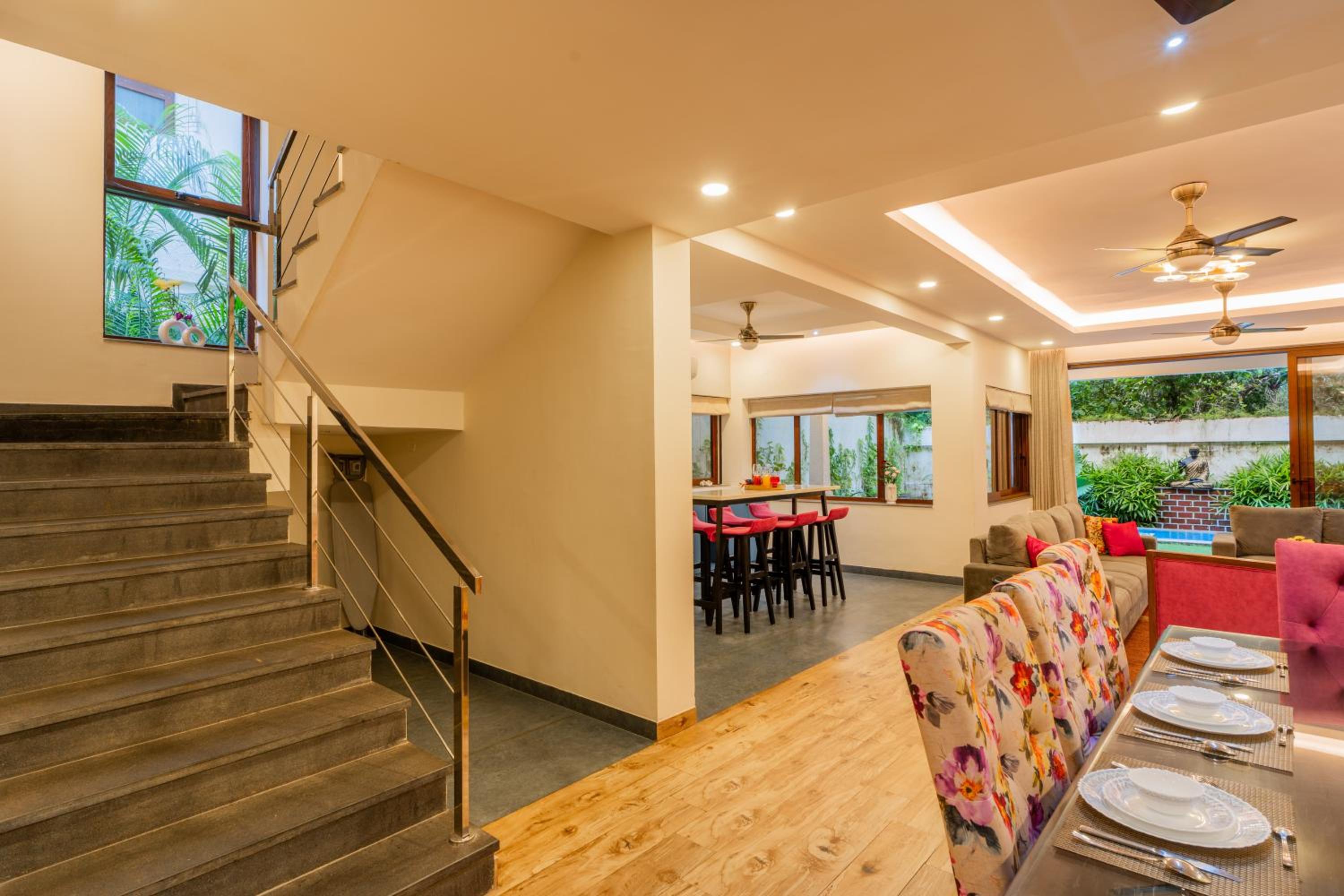 Villa photo 3