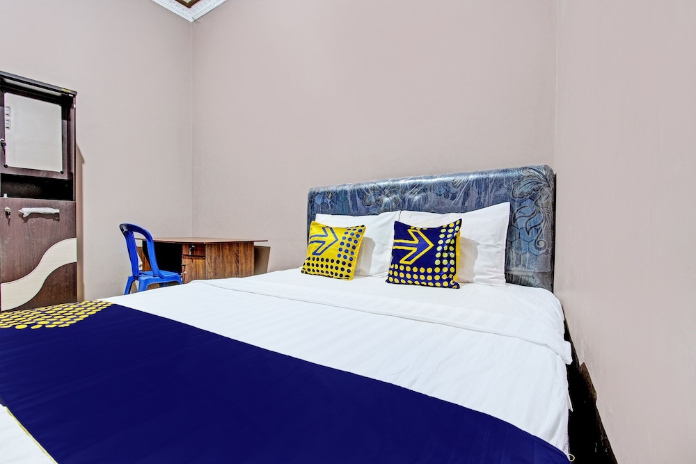 Basic Double Room photo 3