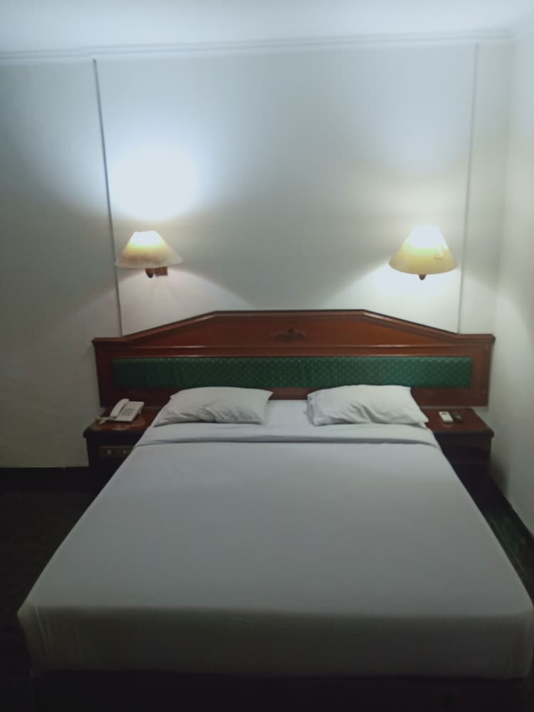 Standard Double Room - Photo 1