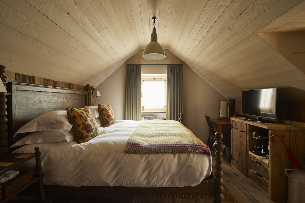 Snug photo 2