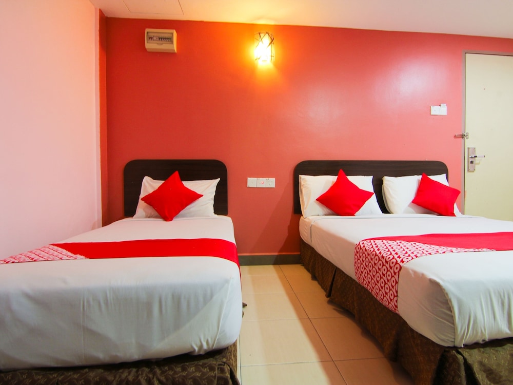 Deluxe Triple Room photo 3