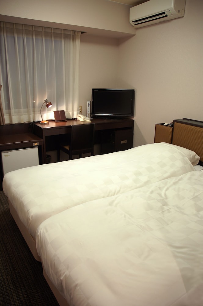 Economy Twin Room, Non Smoking