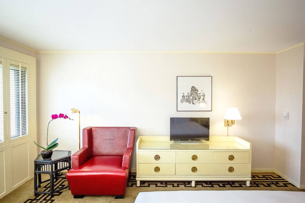 Deluxe Twin Room (With Breakfast) photo 3