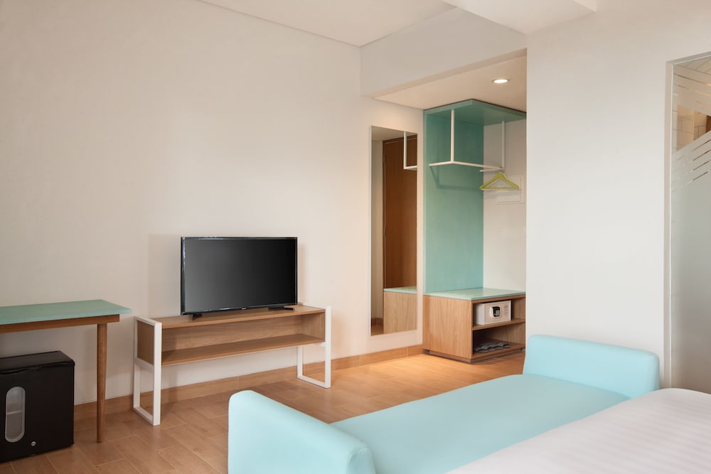 Boutique Room (Free laundry 2 pieces per day) photo 3