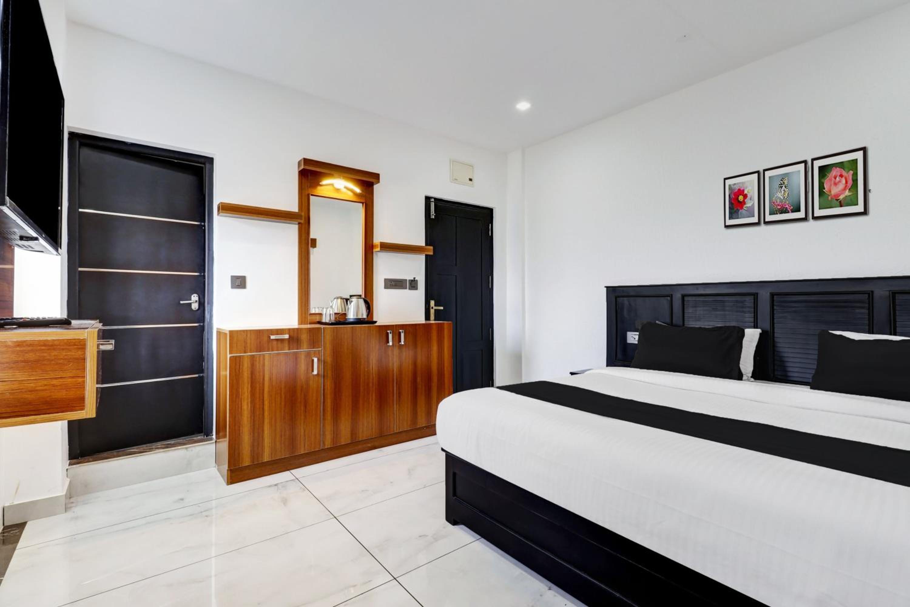 Standard Double Room photo 3