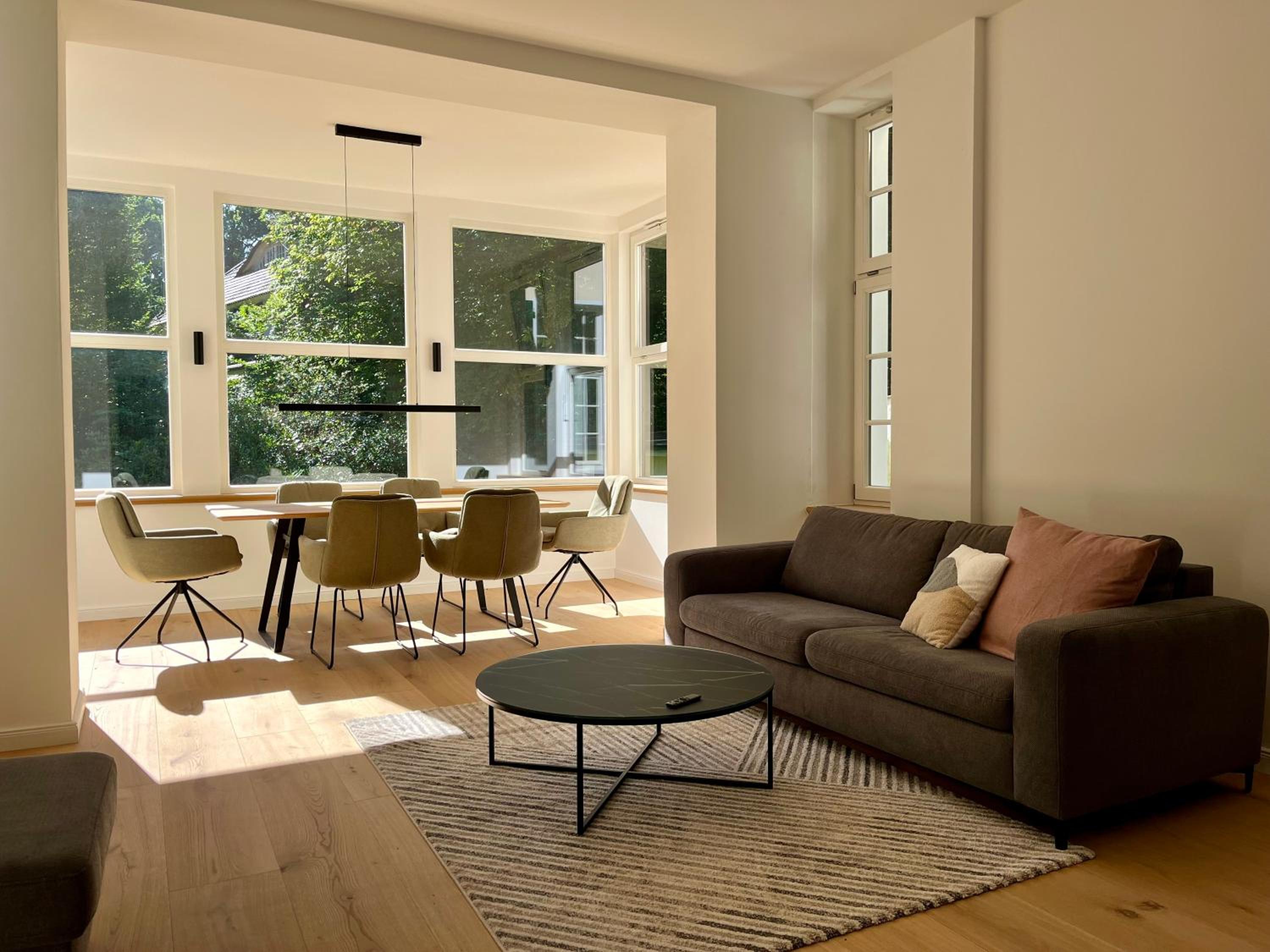 Deluxe One-Bedroom Apartment with Garden View