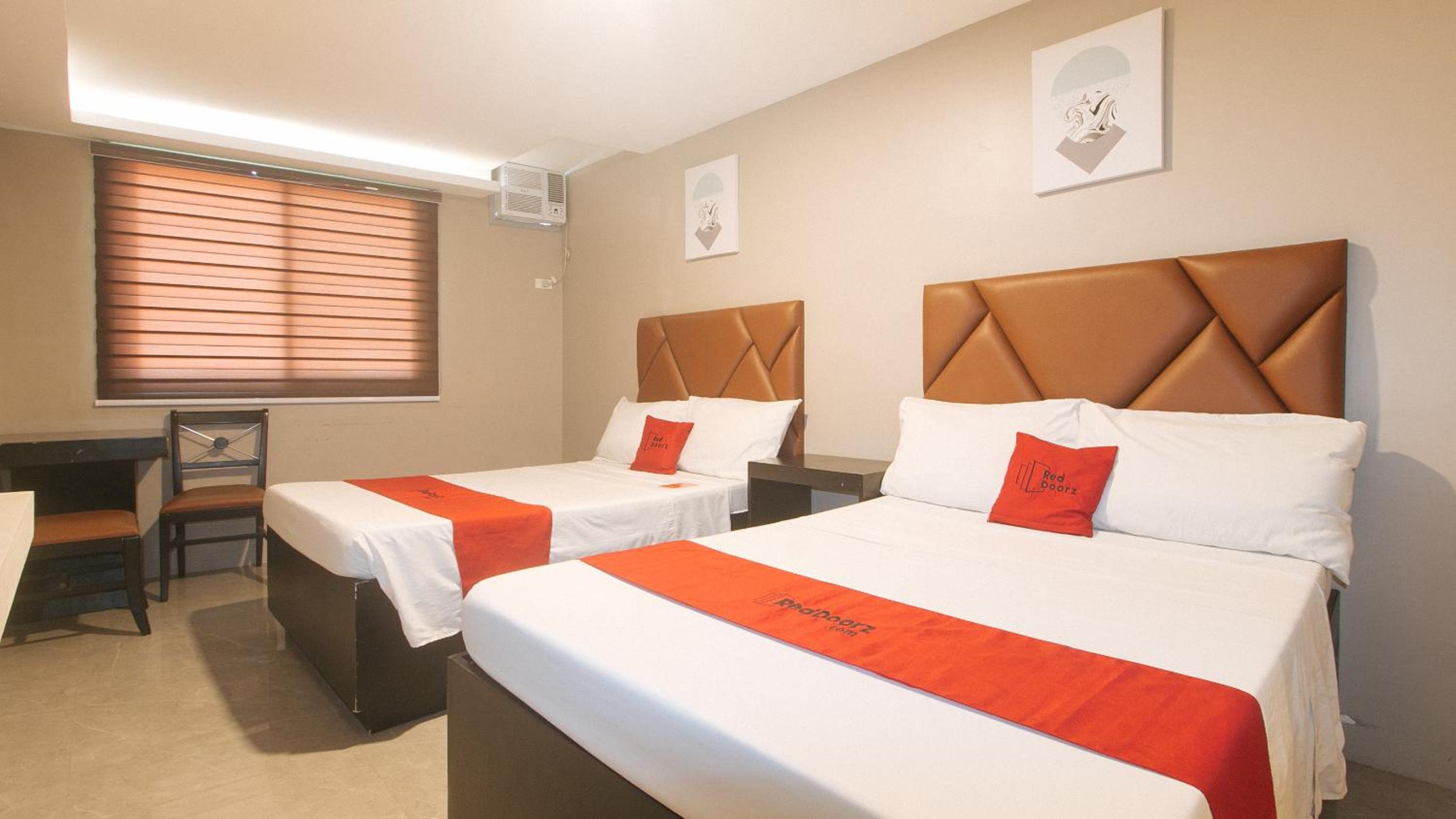 Quadruple Room - Photo 4