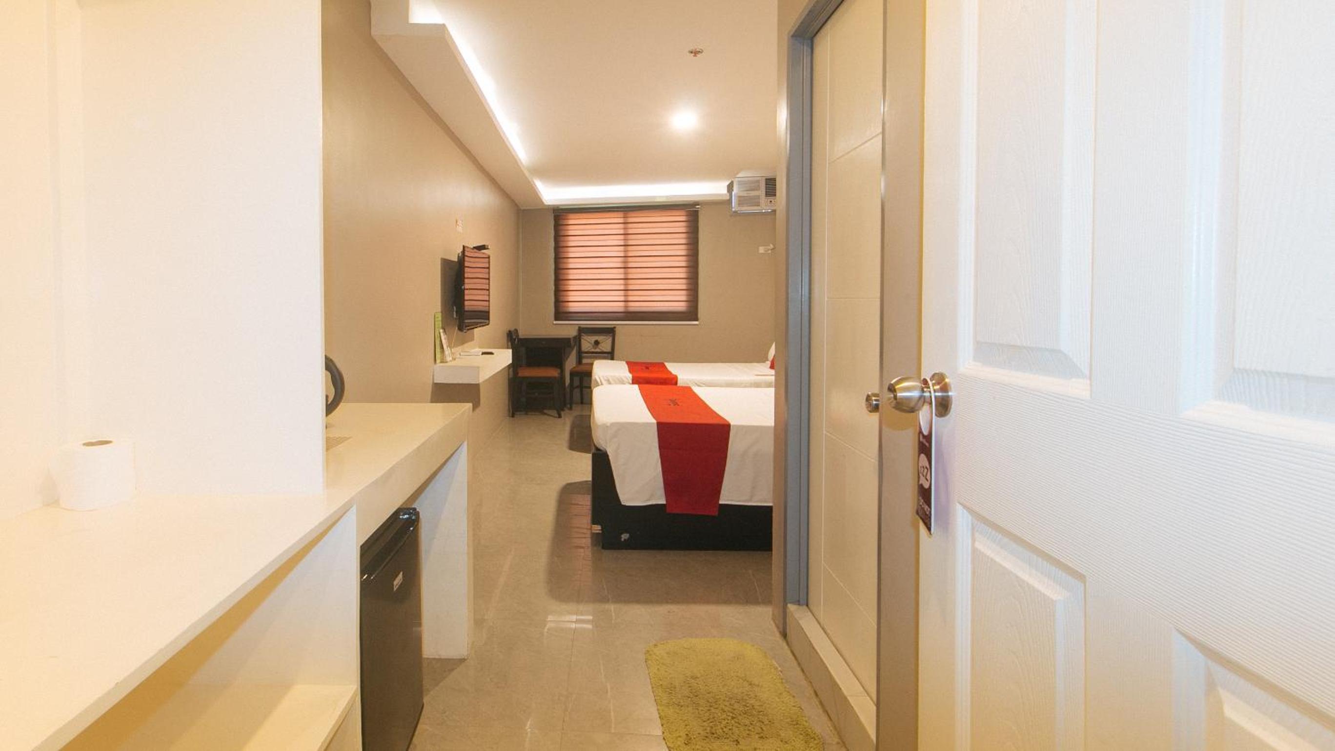 Quadruple Room - Photo 2