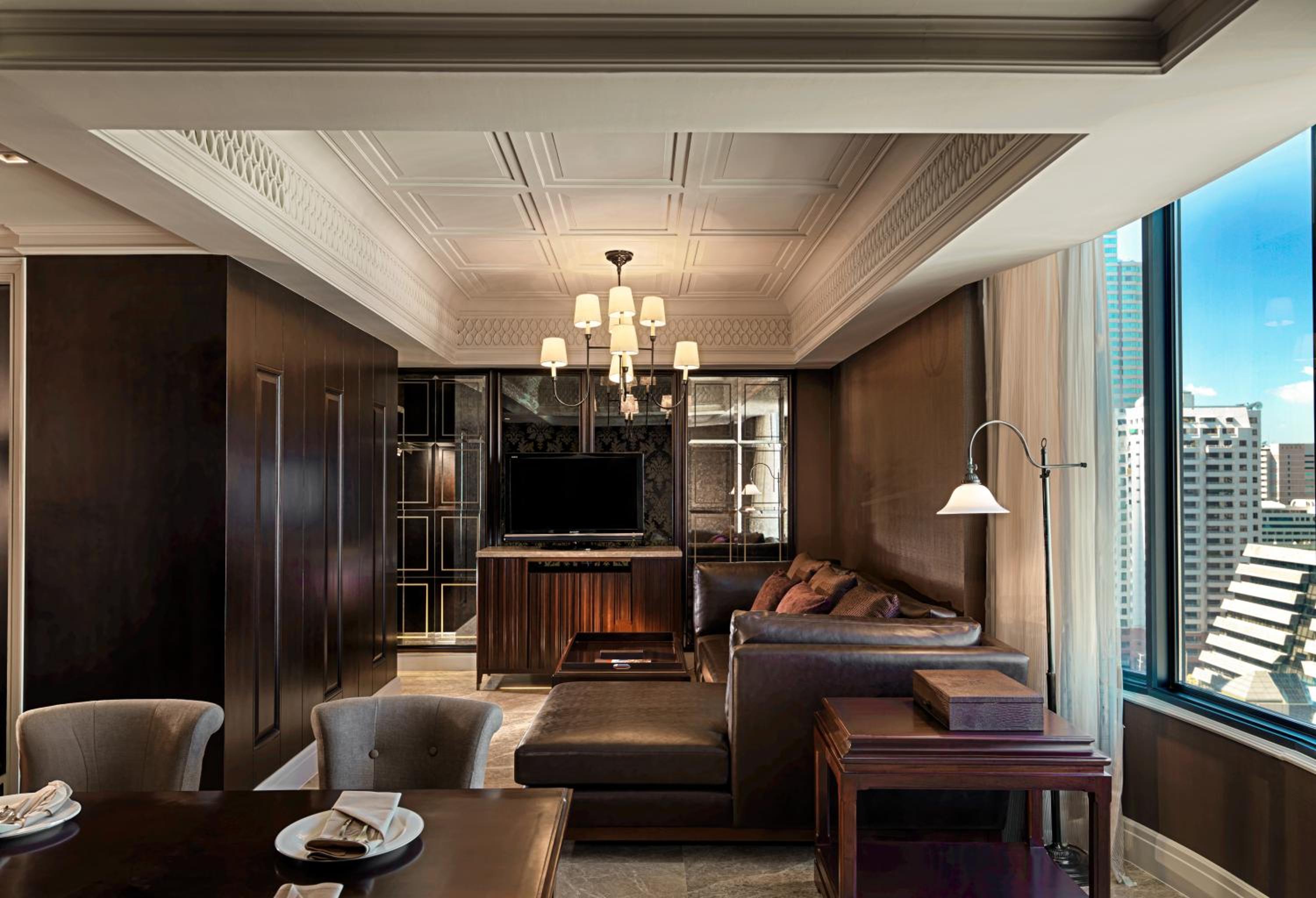Dusid One-Bedroom Duplex King Suite - Club Benefits photo 3