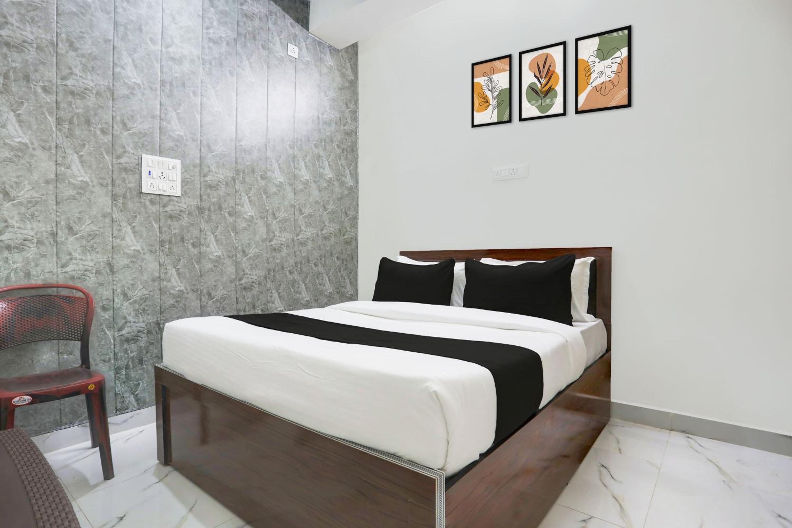 Classic Triple Room