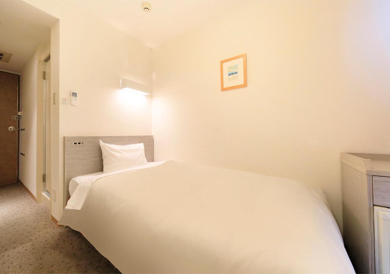 Single Room - Smoking - Photo 3