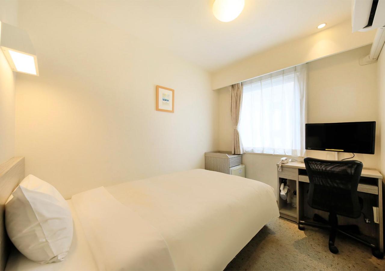 Single Room - Smoking - Photo 1