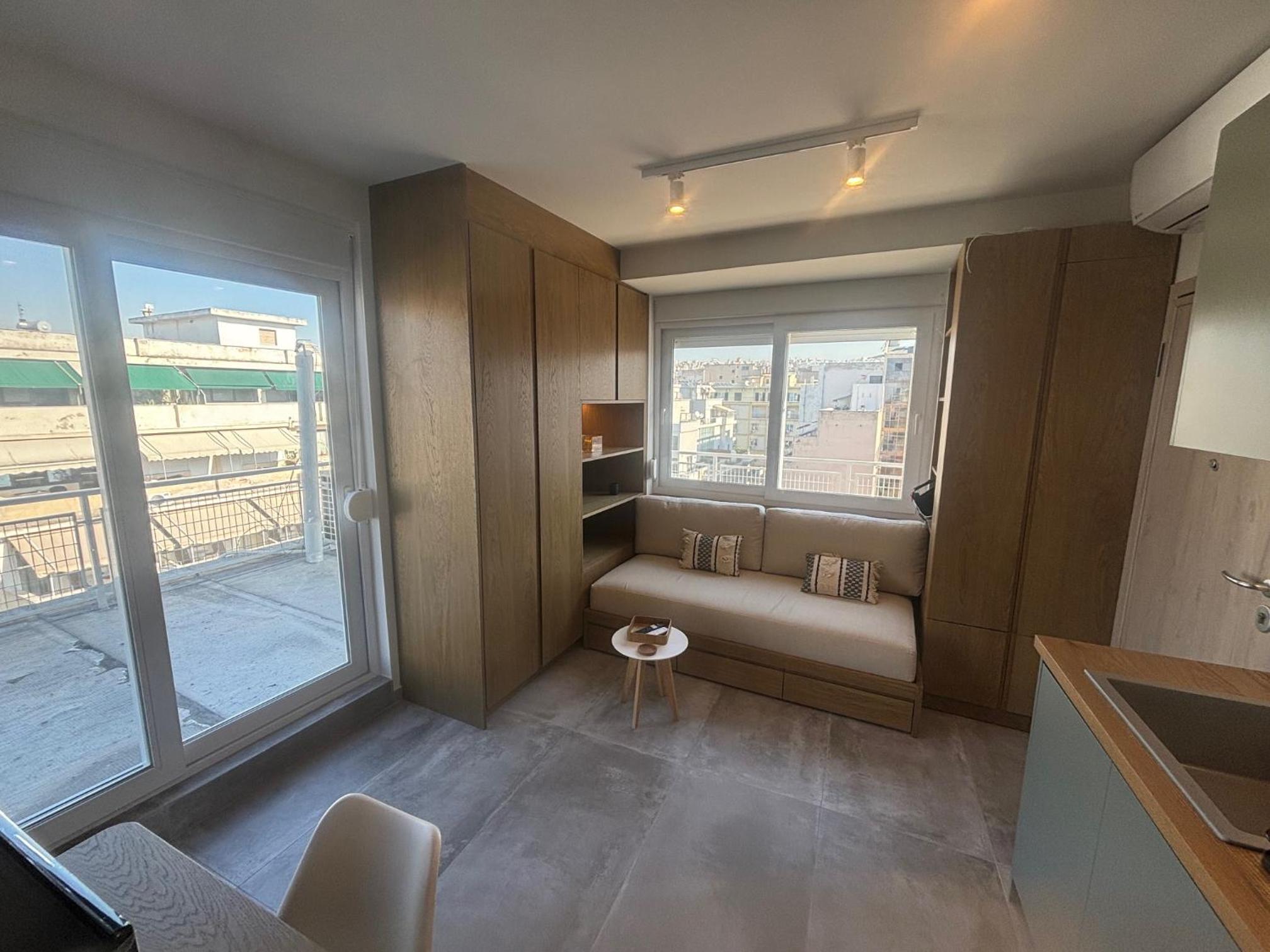 One-Bedroom Apartment