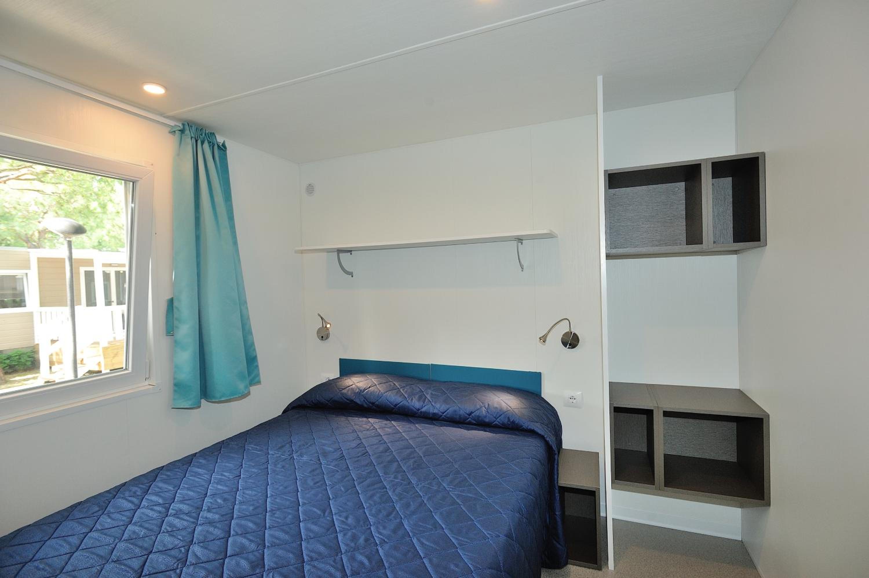 Mobile Home photo 1