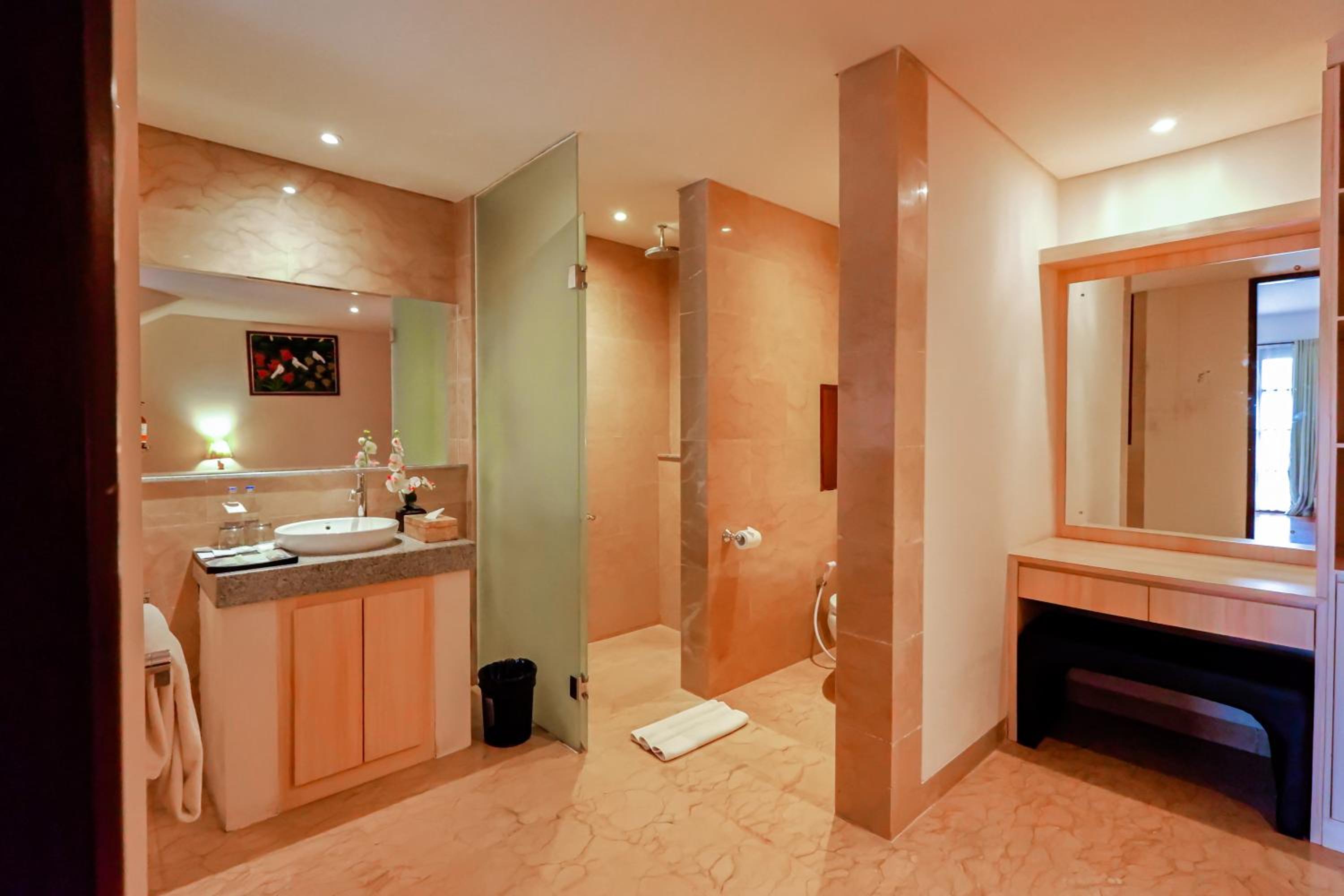 One-Bedroom Villa - Photo 6