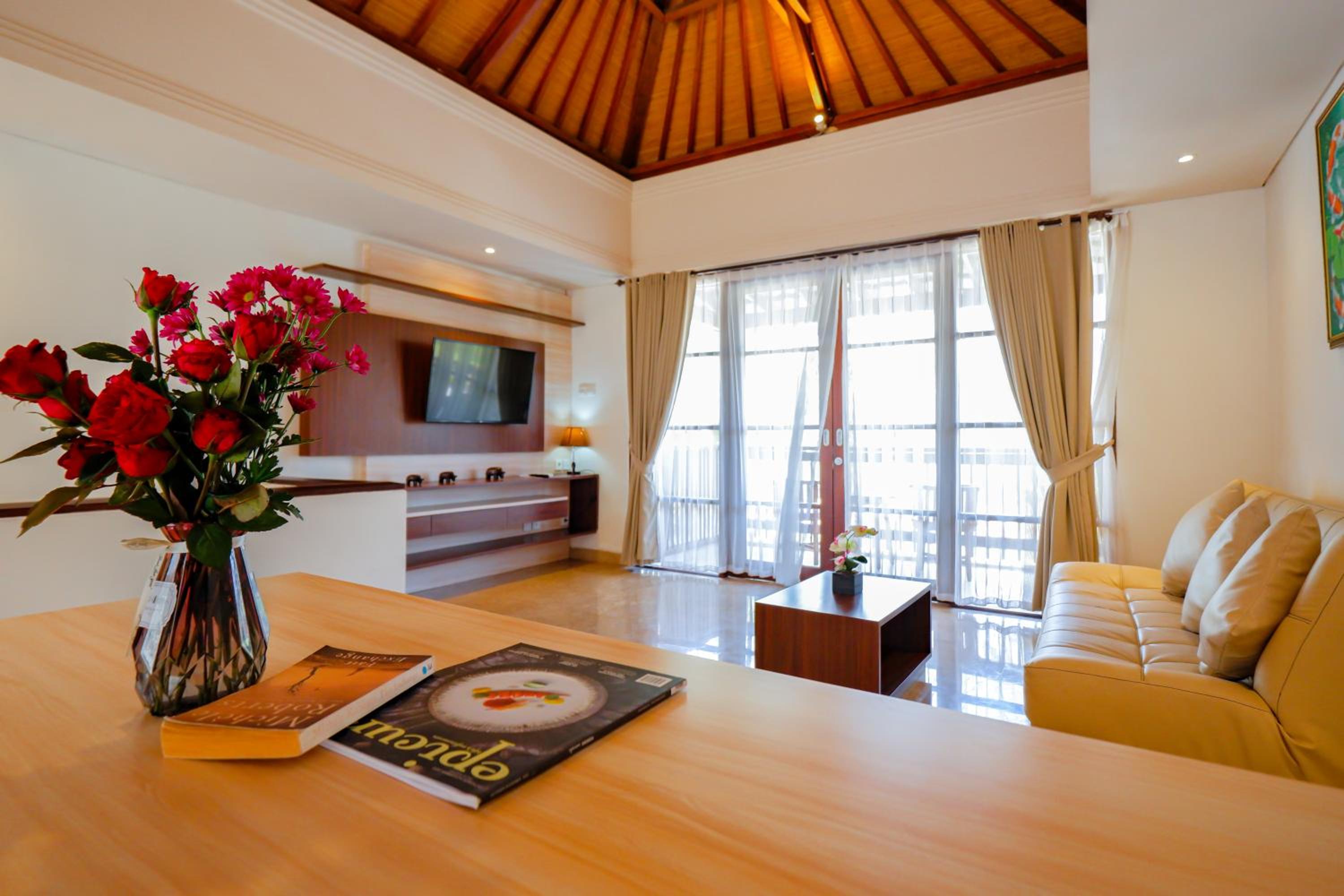 One-Bedroom Villa - Photo 1