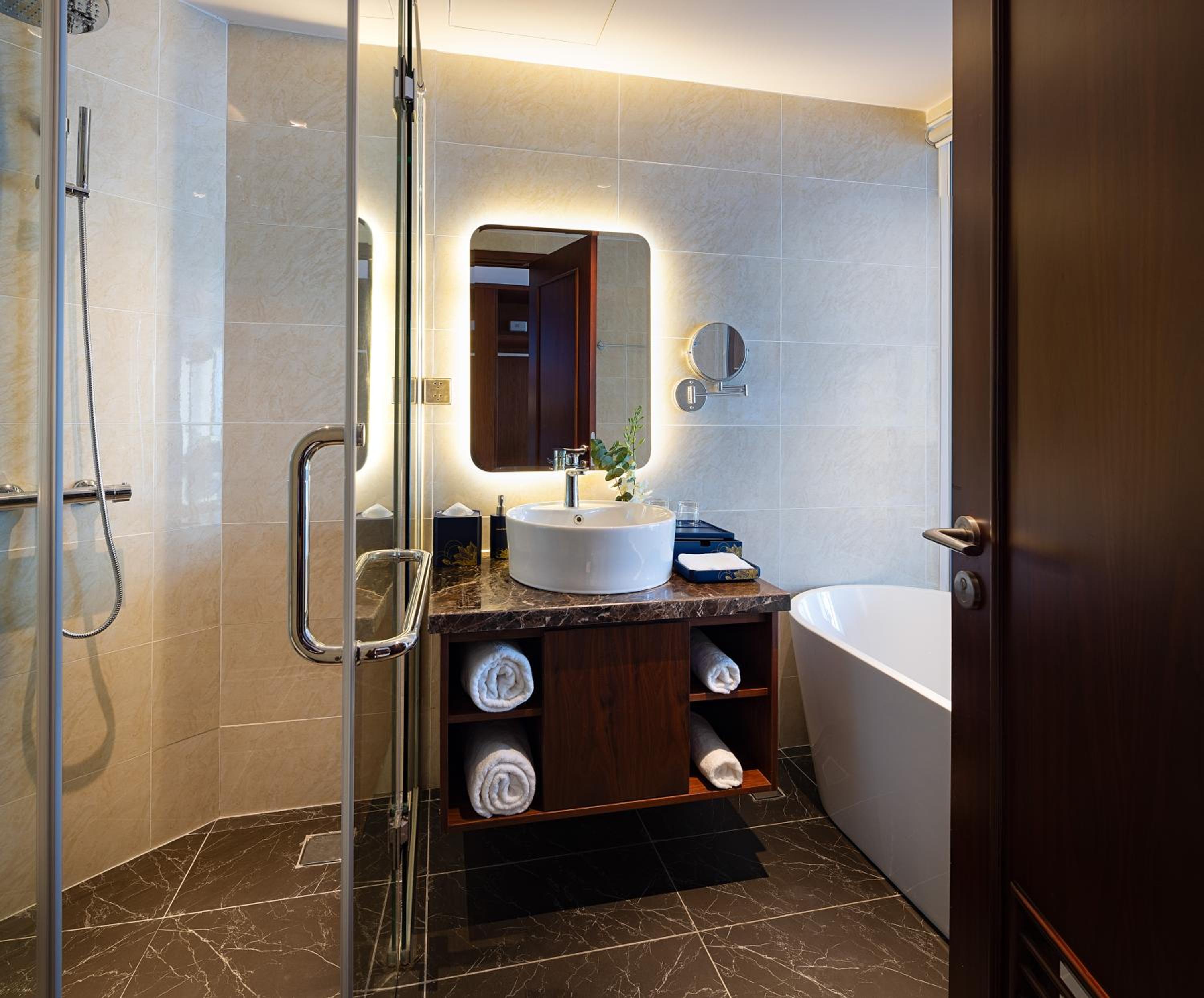 Junior Suite - Photo 6