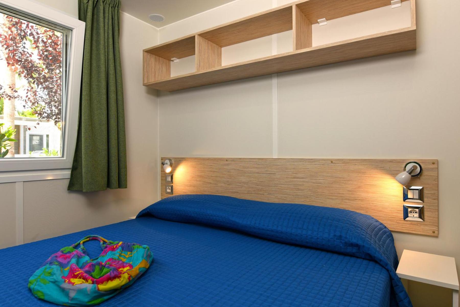 Mobile Home photo 1