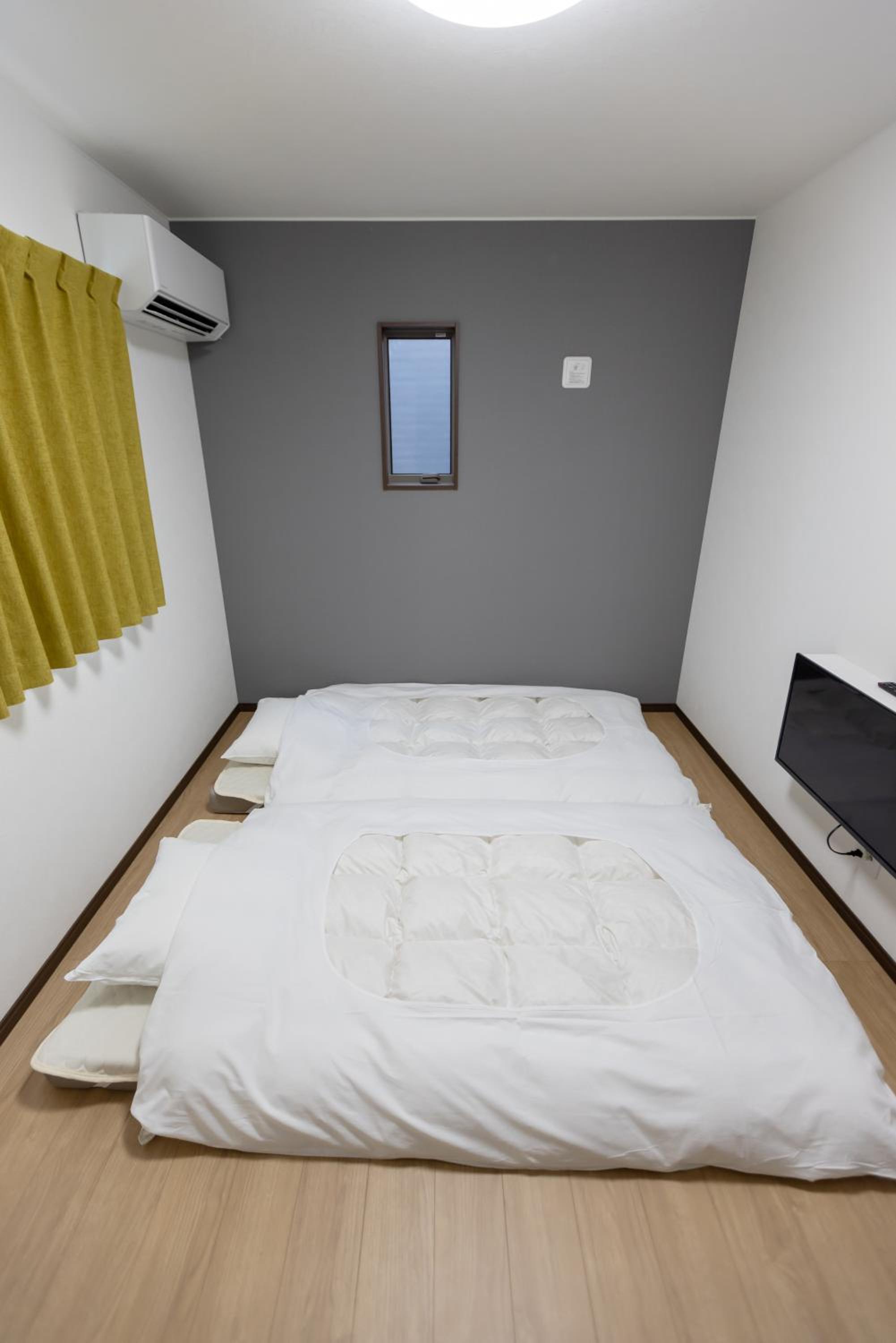 Four-Bedroom House photo 1