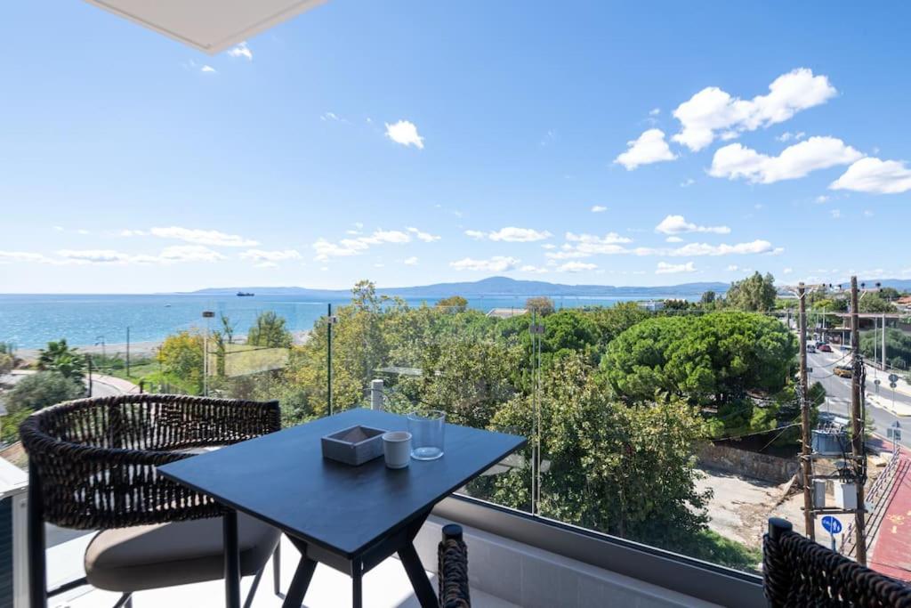 Apartment with View and Balcony photo 3