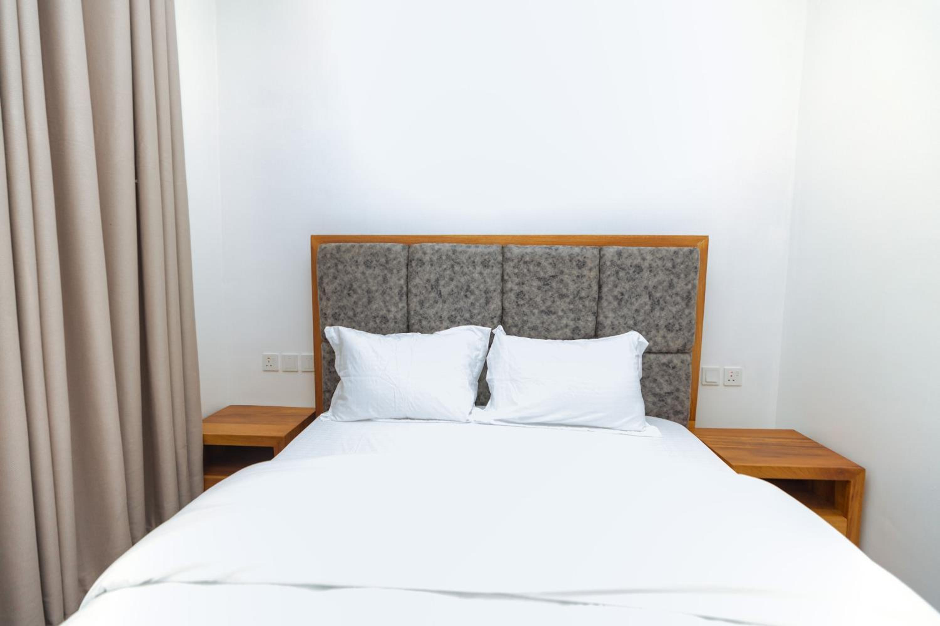 Large Single Room photo 1