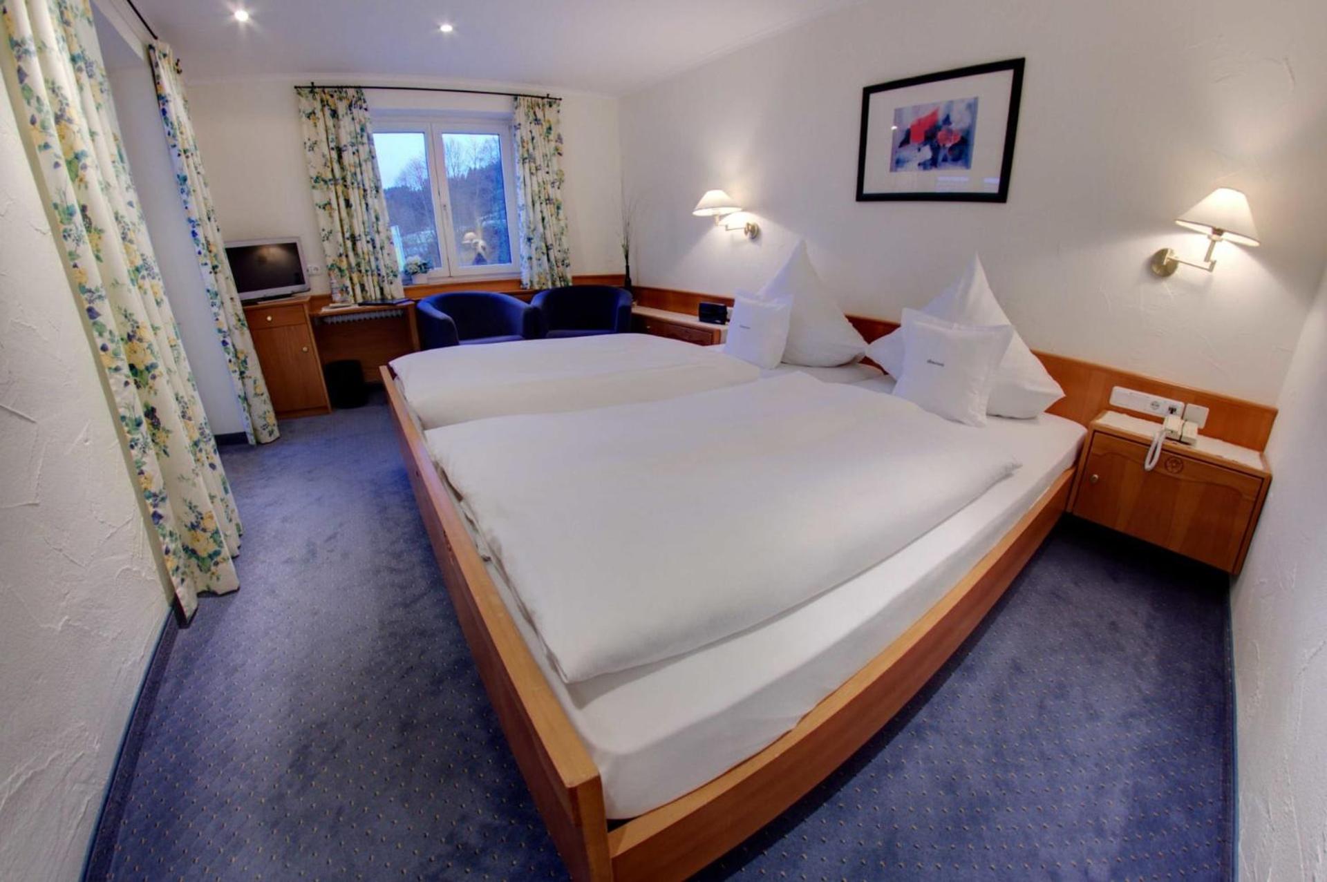 Standard Double Room - Photo 2