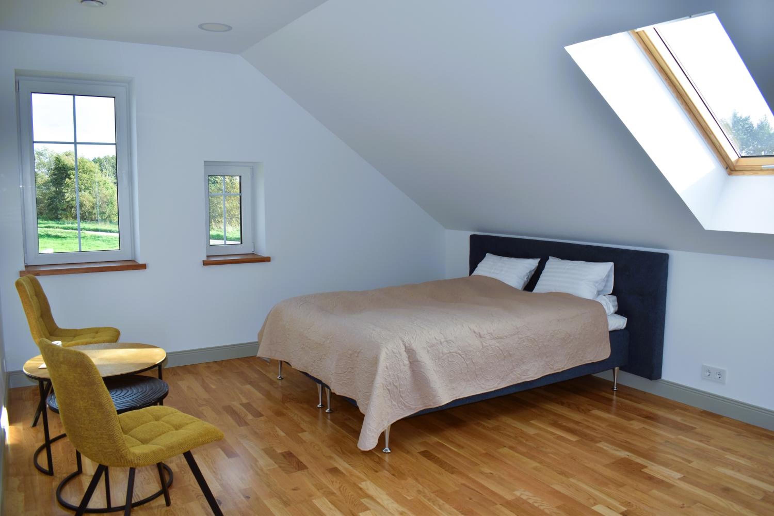 Quadruple Room with Bathroom photo 2