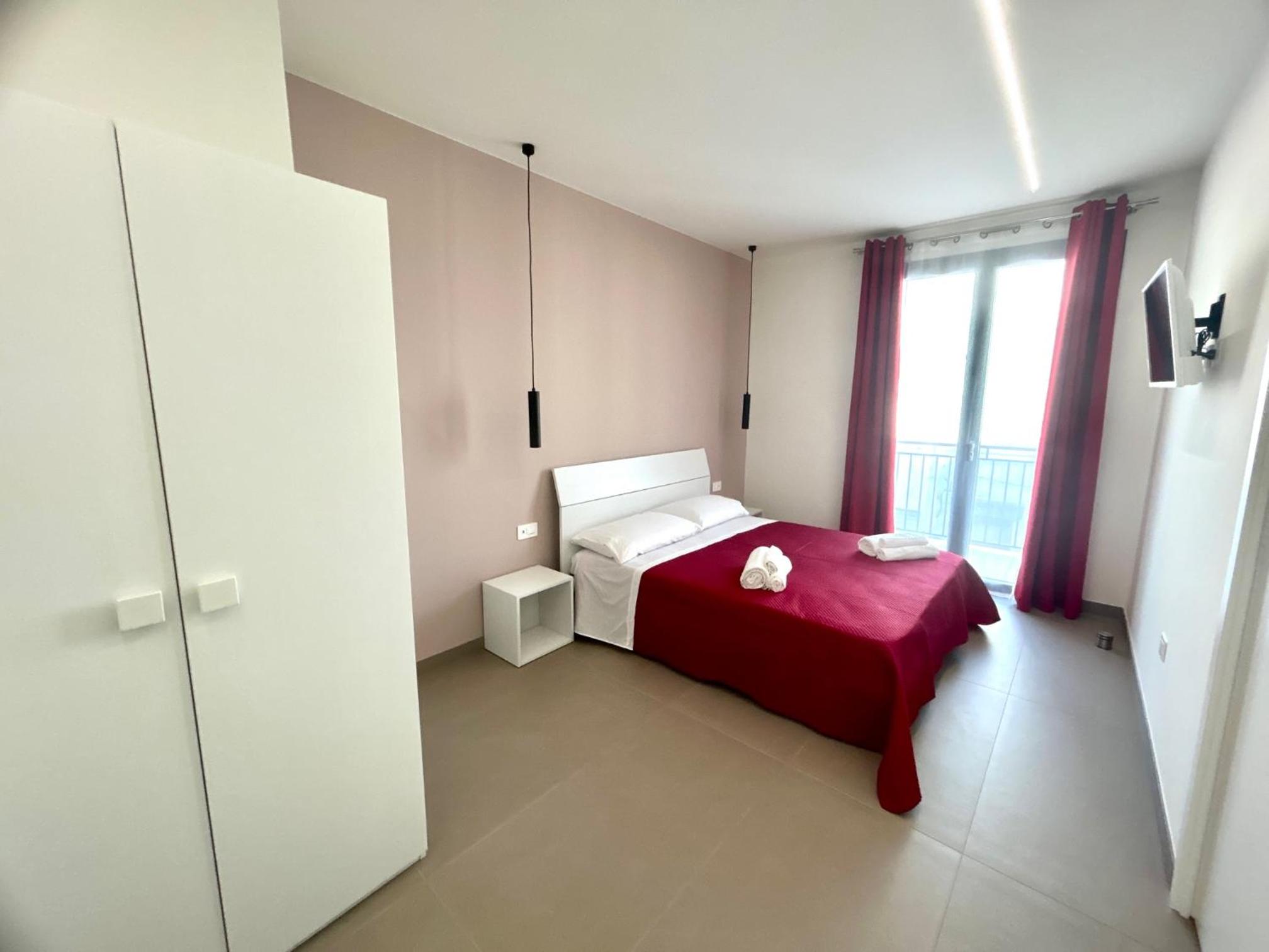 Standard Double Room photo 3