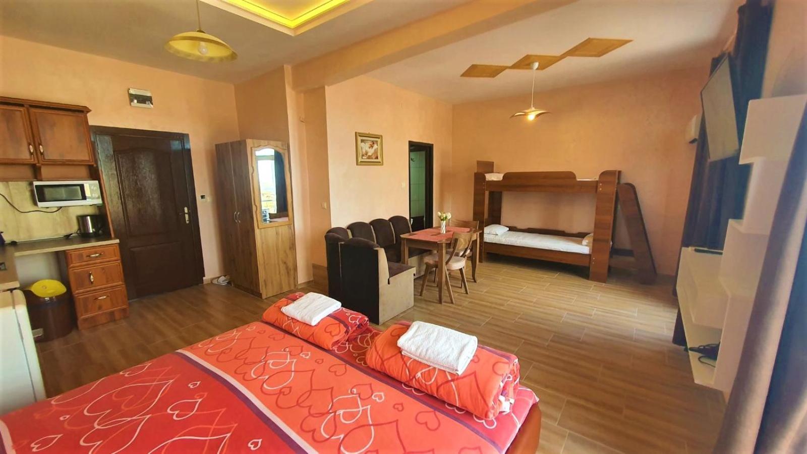 Quadruple Room photo 3