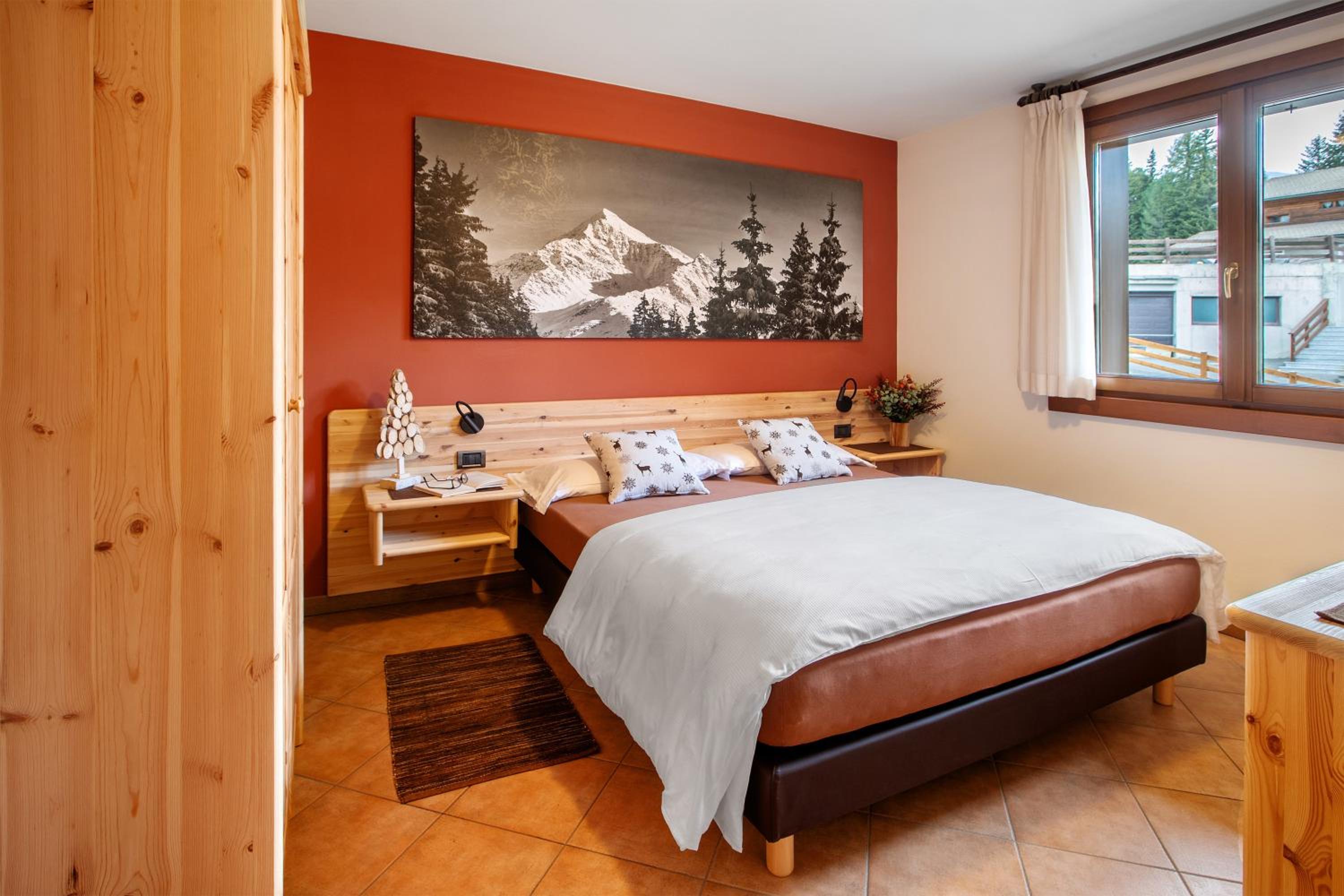 Superior One-Bedroom Apartment With Balcony