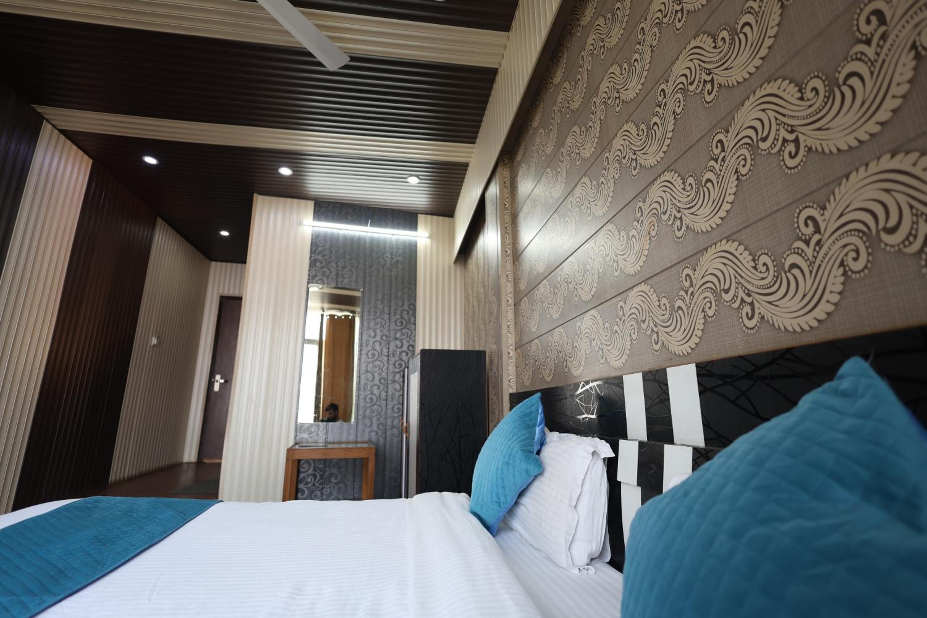 Double Room with Mountain View photo 2