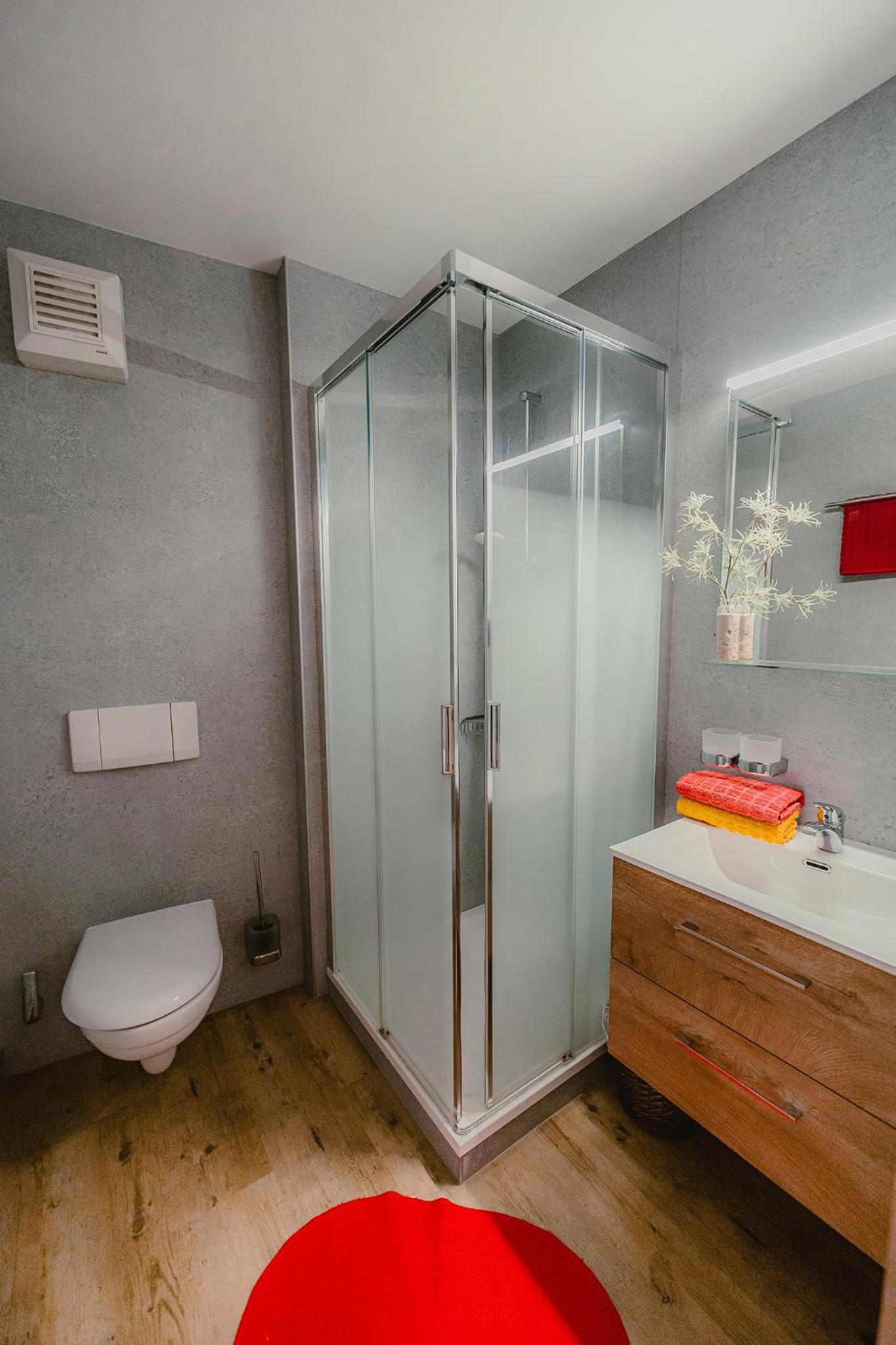 Double Room with Private Bathroom - Photo 5
