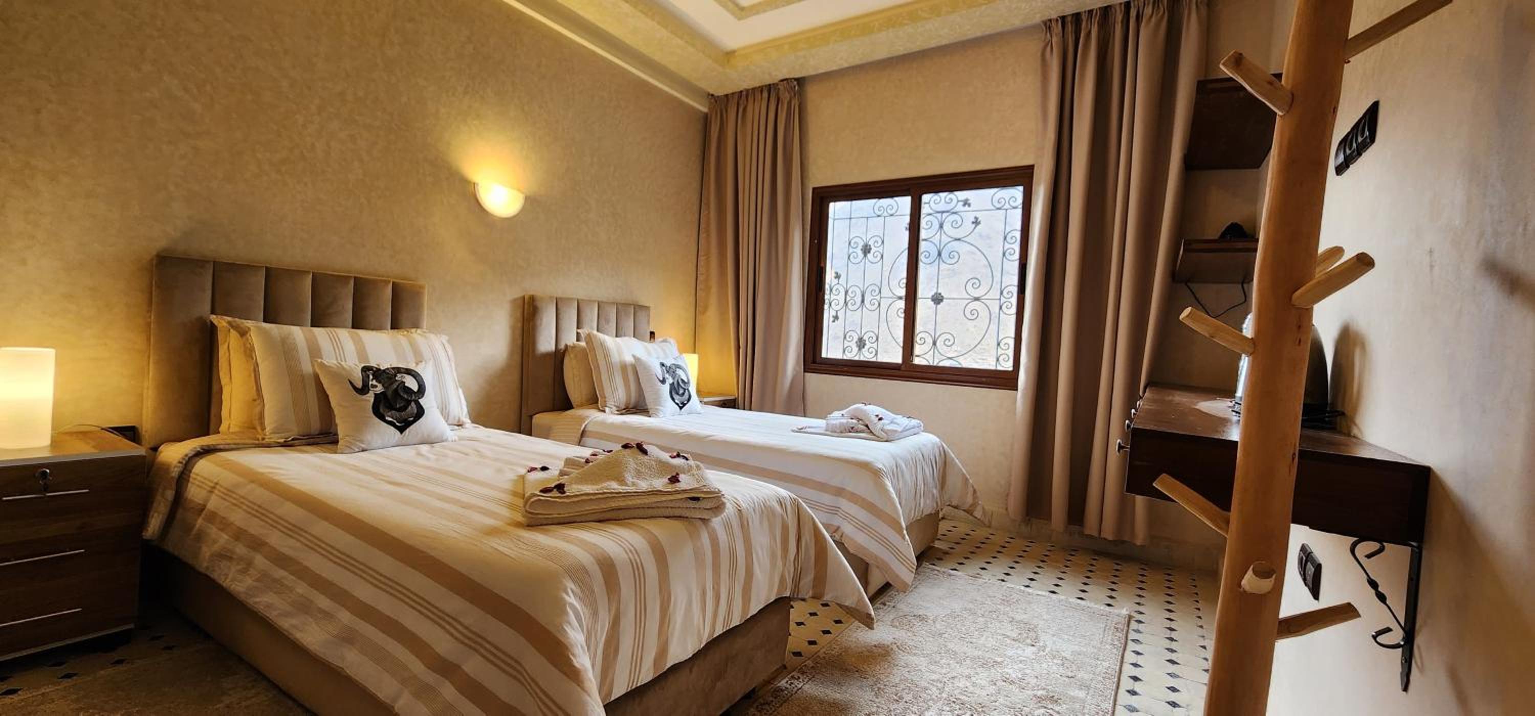 Standard Twin Room photo 1