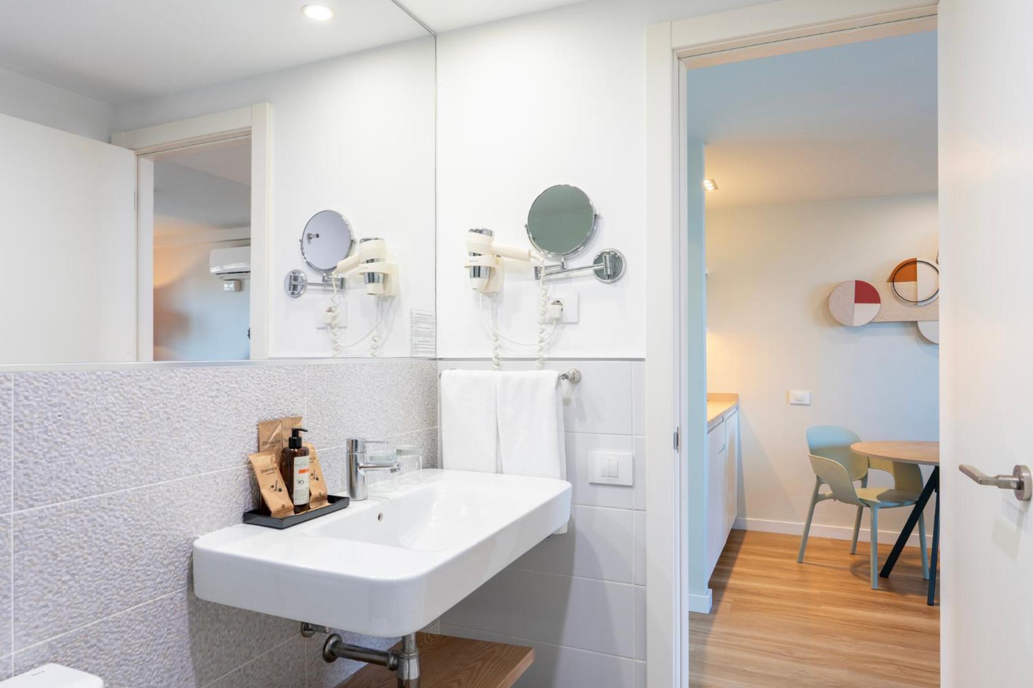 Superior Junior Suite photo 3
