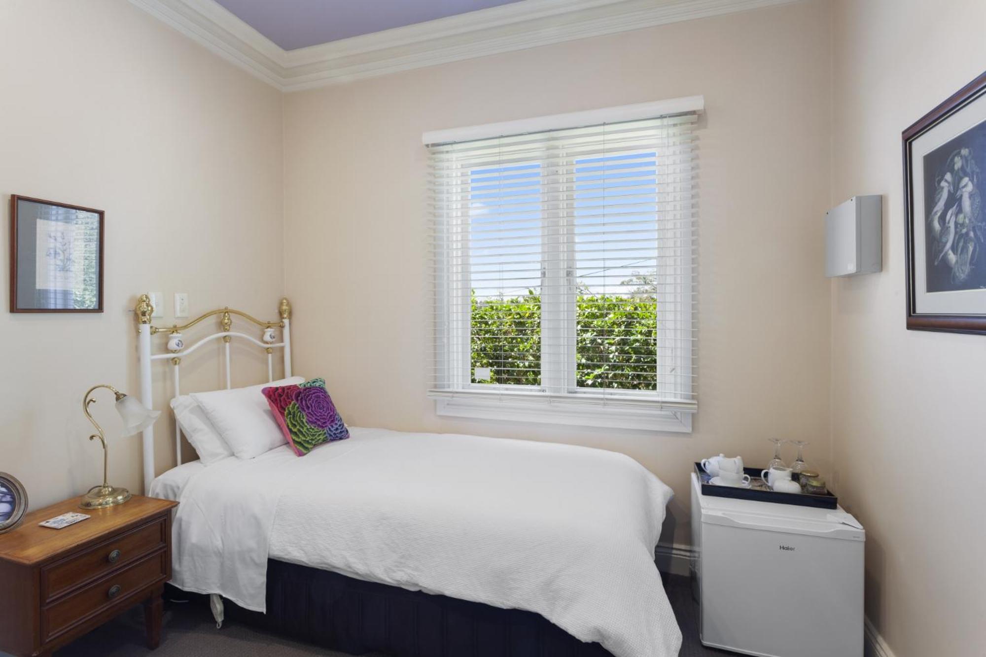 Triple Room with Garden View photo 2