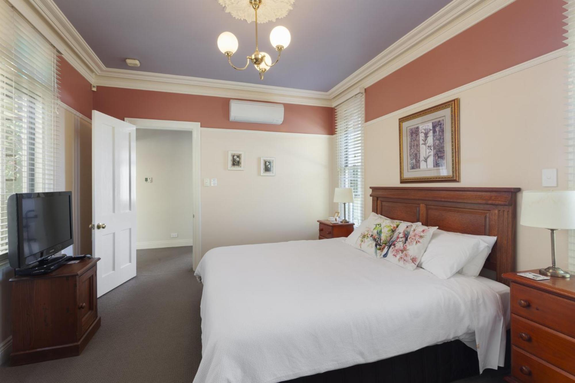 Triple Room with Garden View photo 3