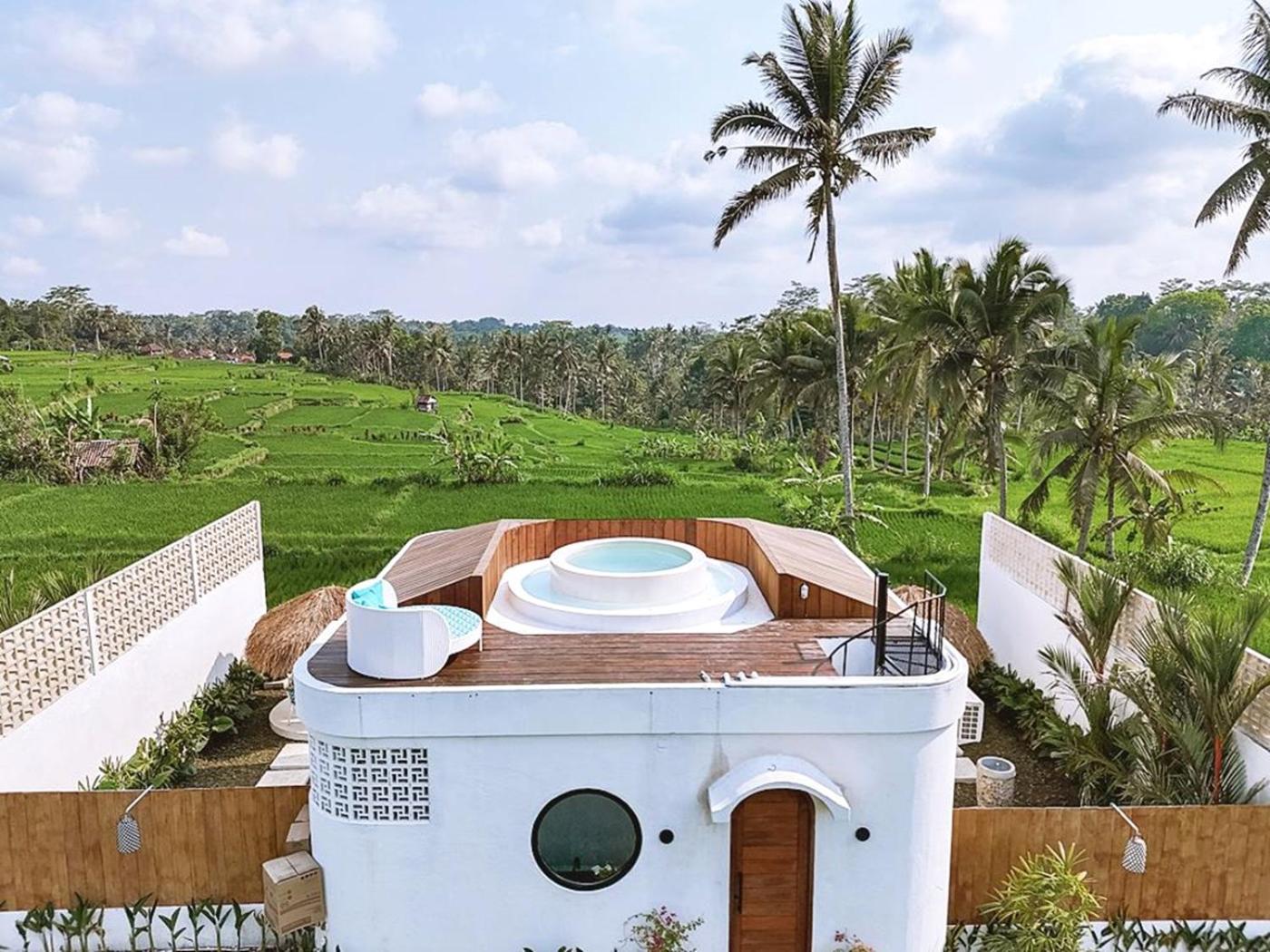 Villa with Private Pool photo 2