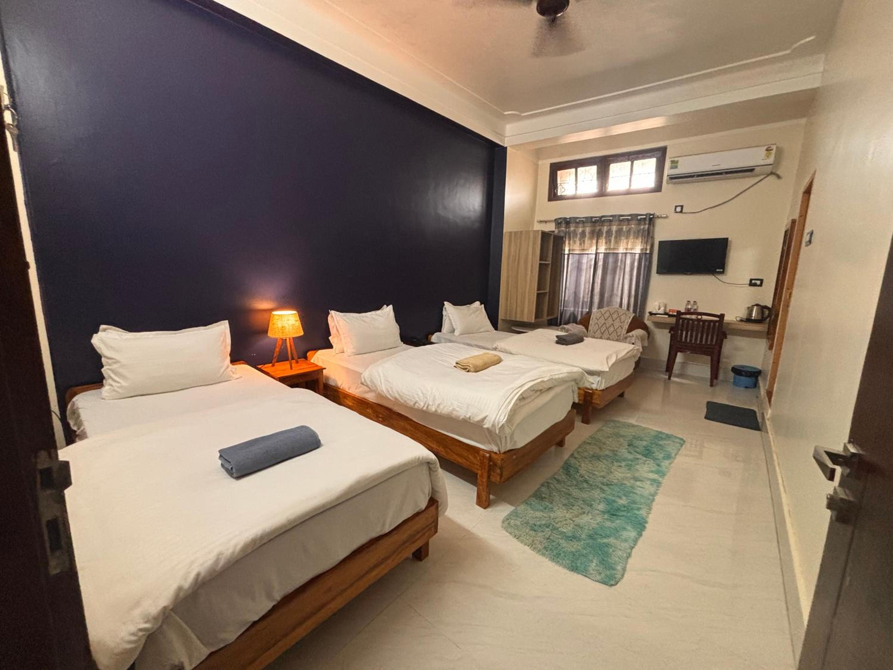 Deluxe Triple Room