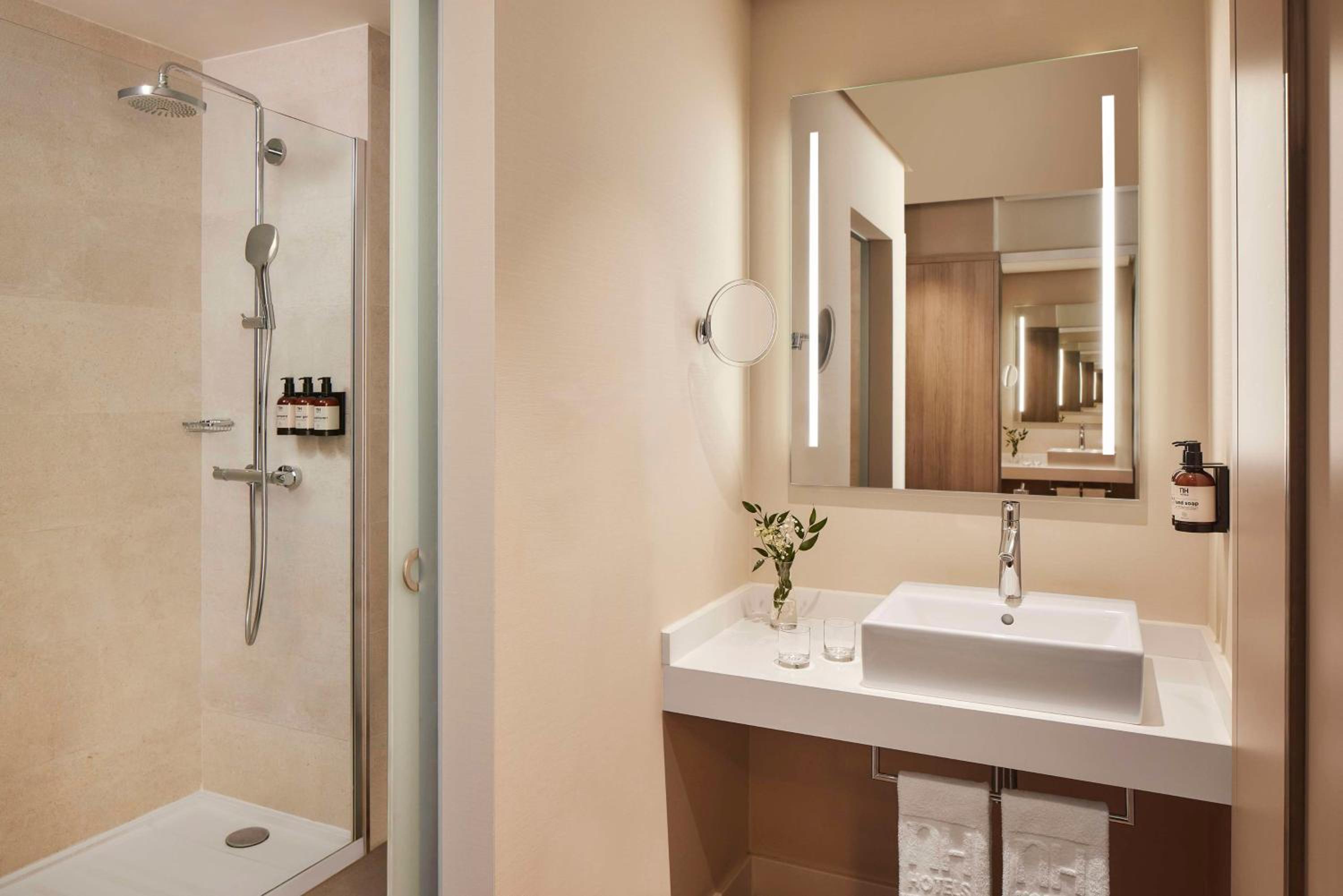Standard Double or Twin Room New Style