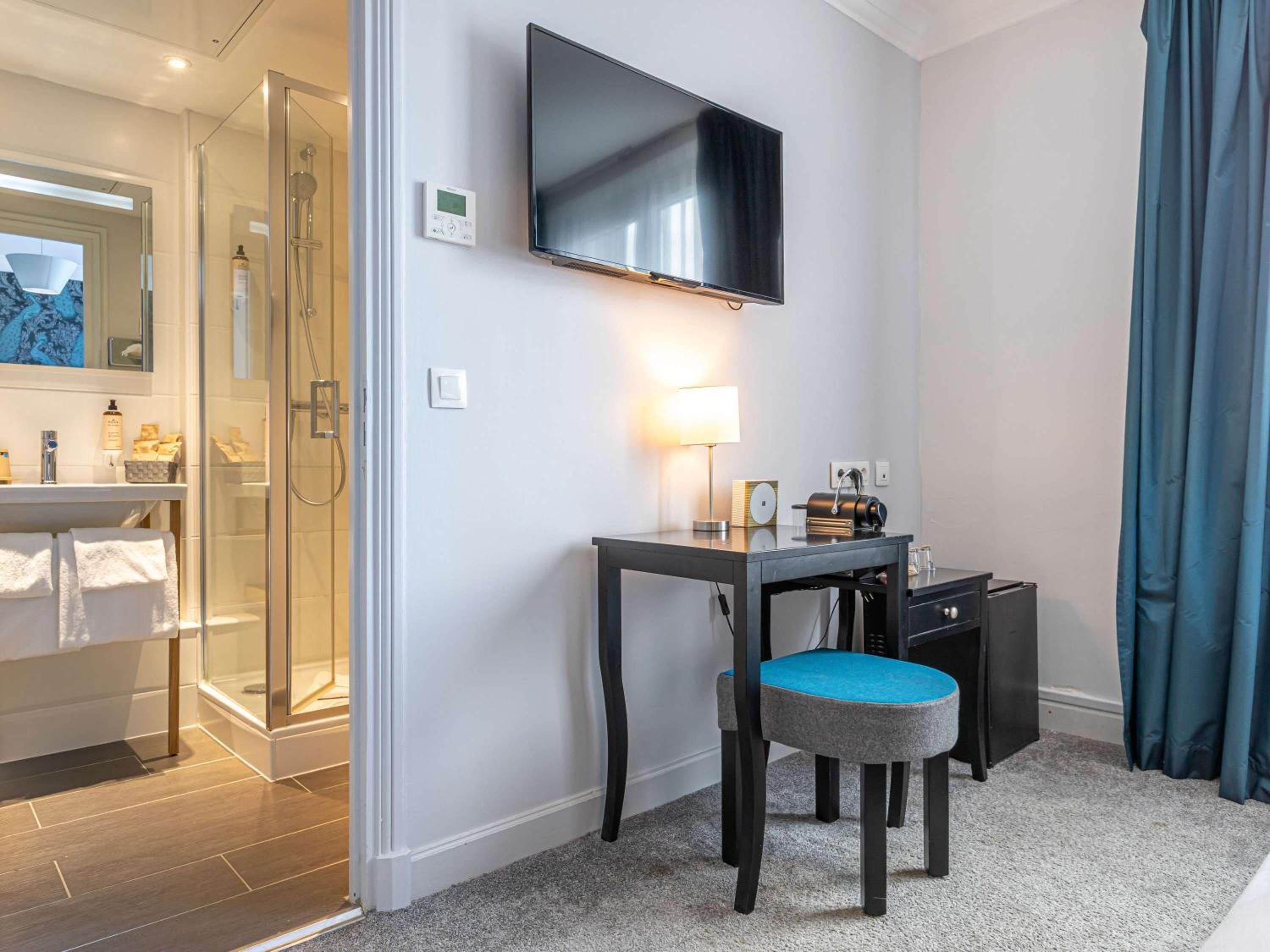 Privilege King Room - Photo 10