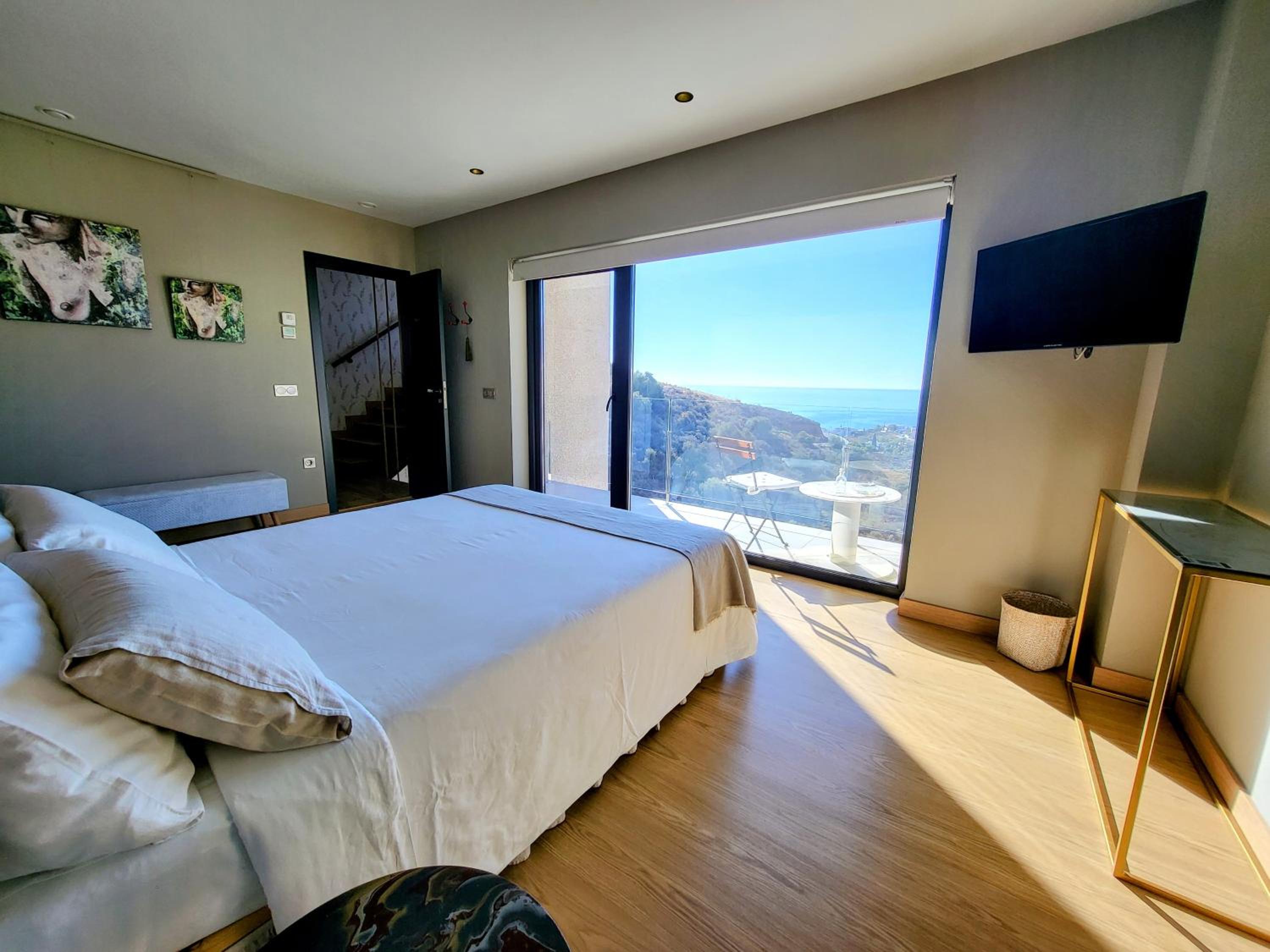 Habitación Doble Deluxe con Balcón y Vista al Mar