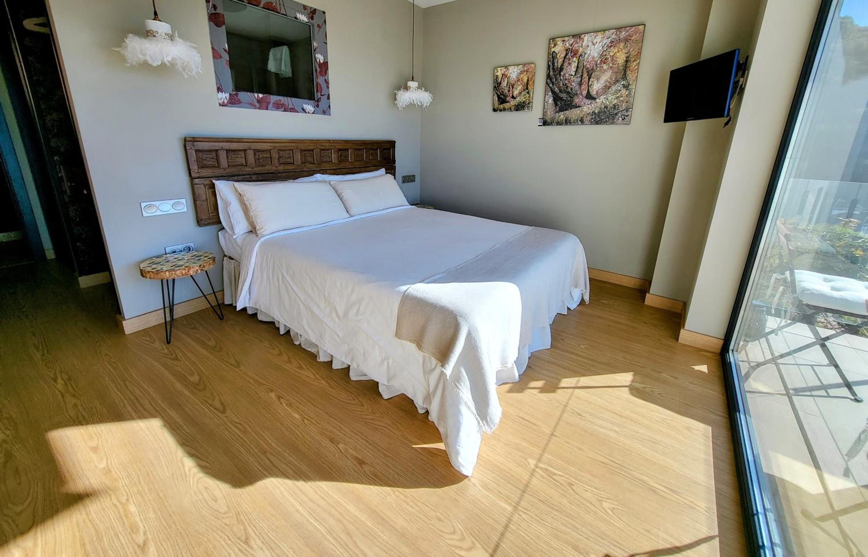 Habitación Doble con Balcón y Vista al Mar