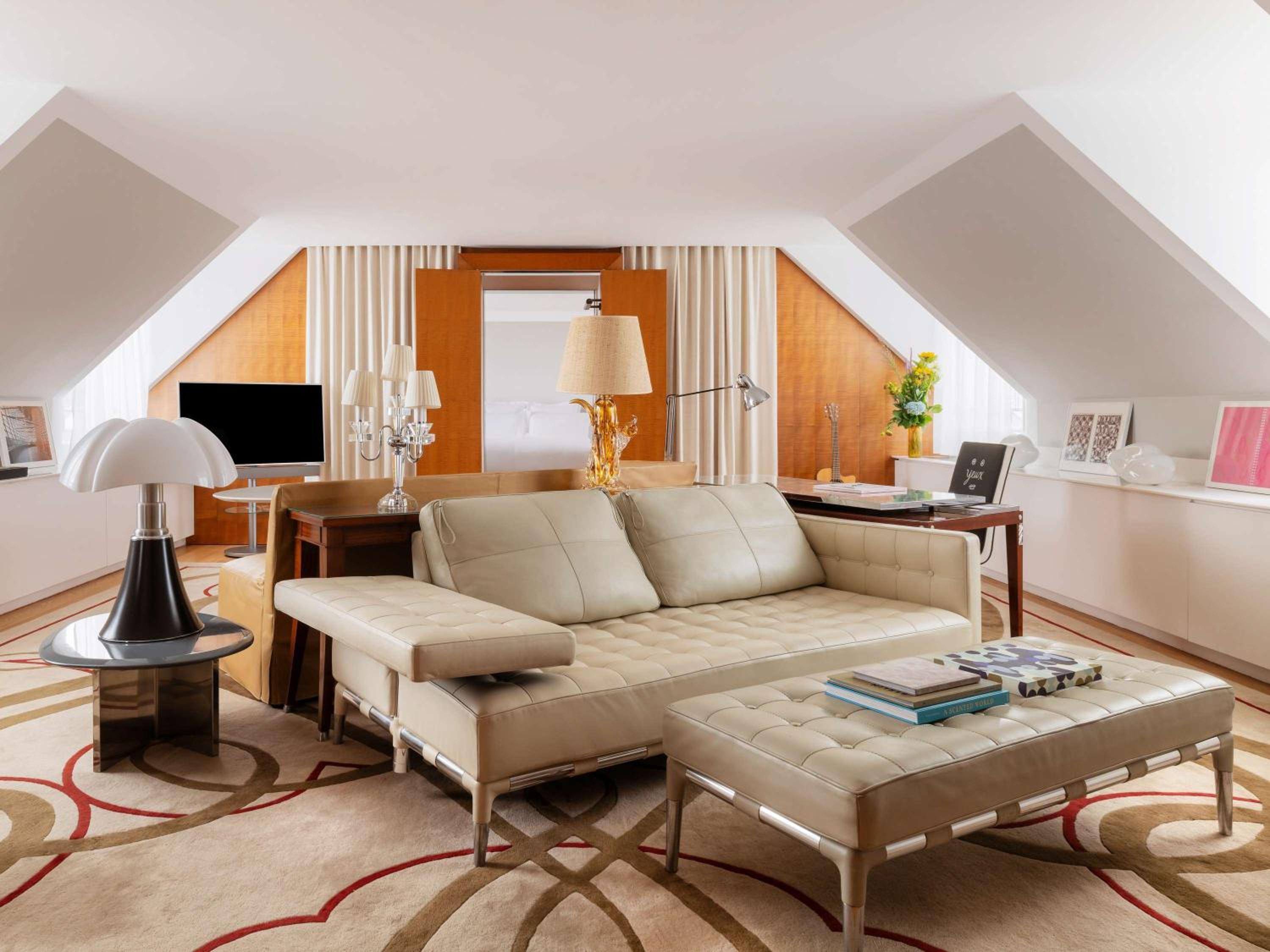 Penthouse Suite photo 1