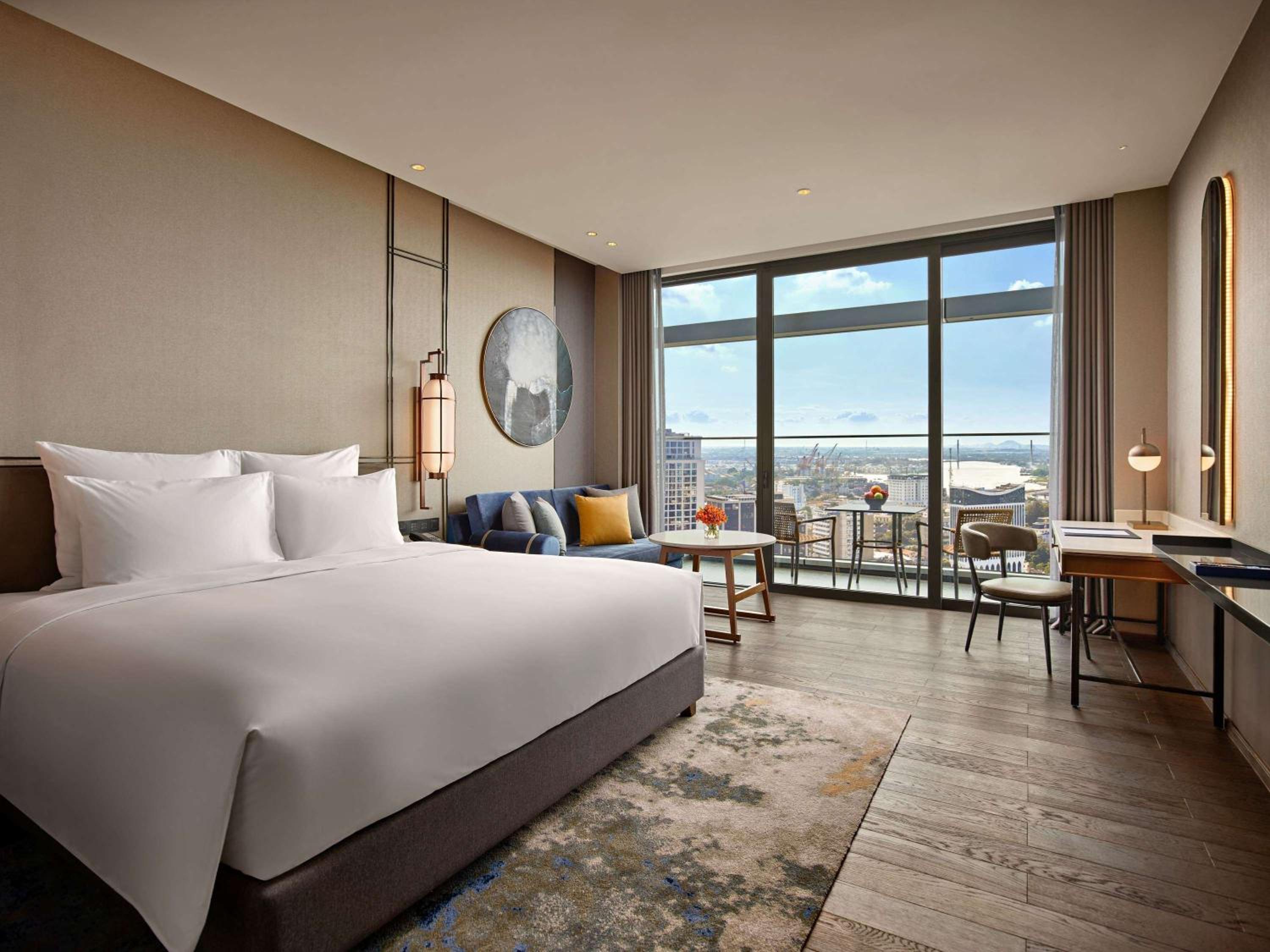 Superior King Room with Balcony - Photo 1