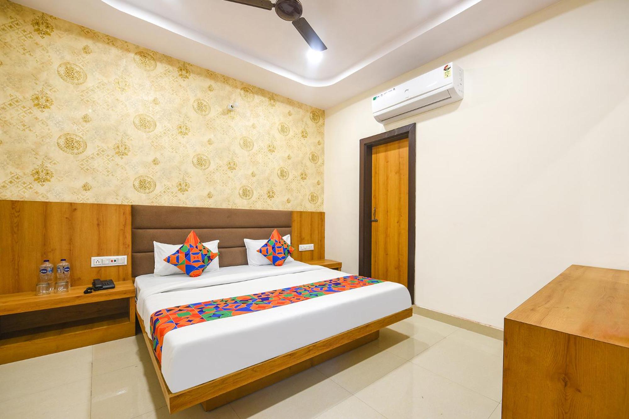 Deluxe Room photo 1