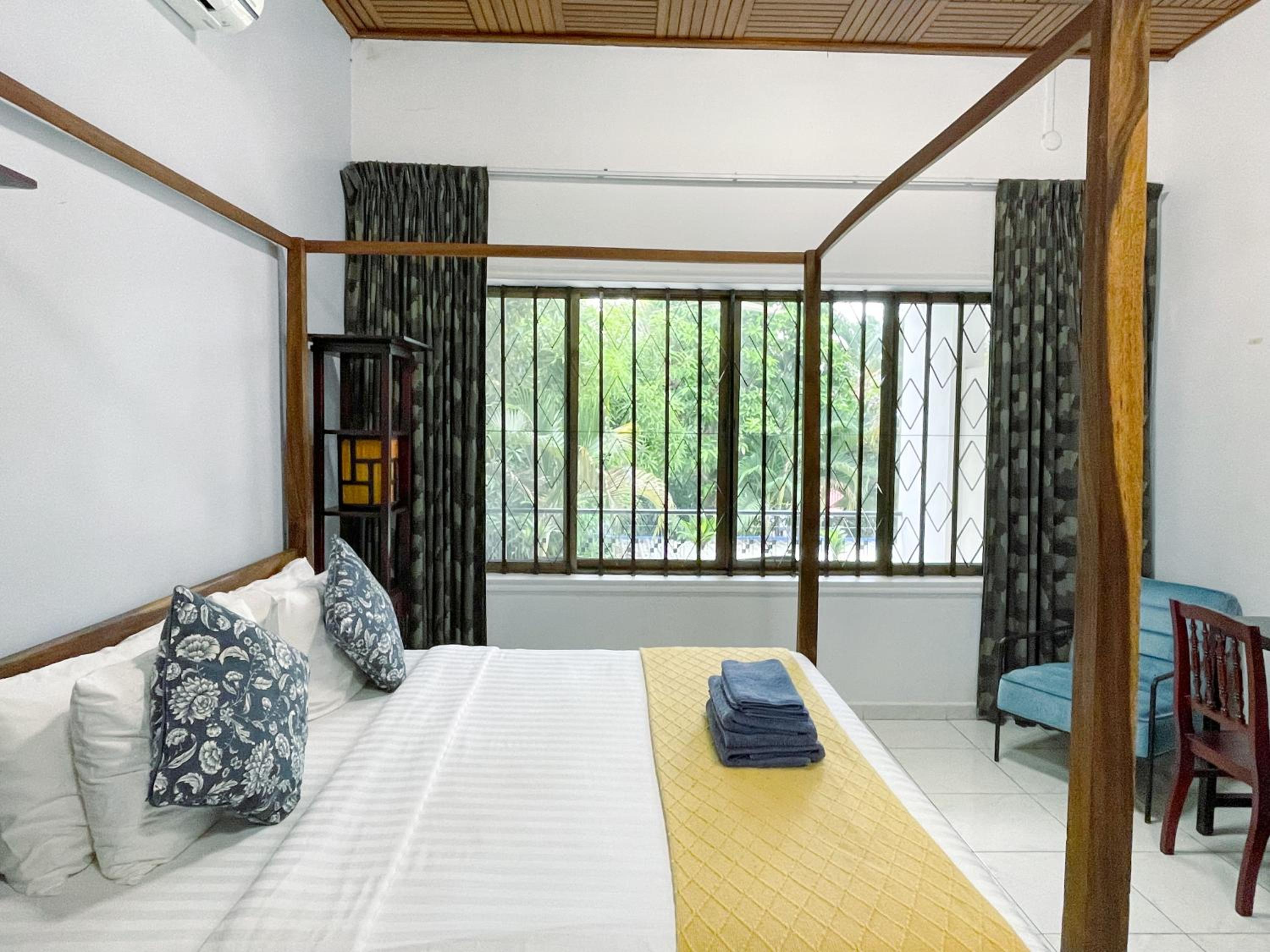 Deluxe King Room photo 3