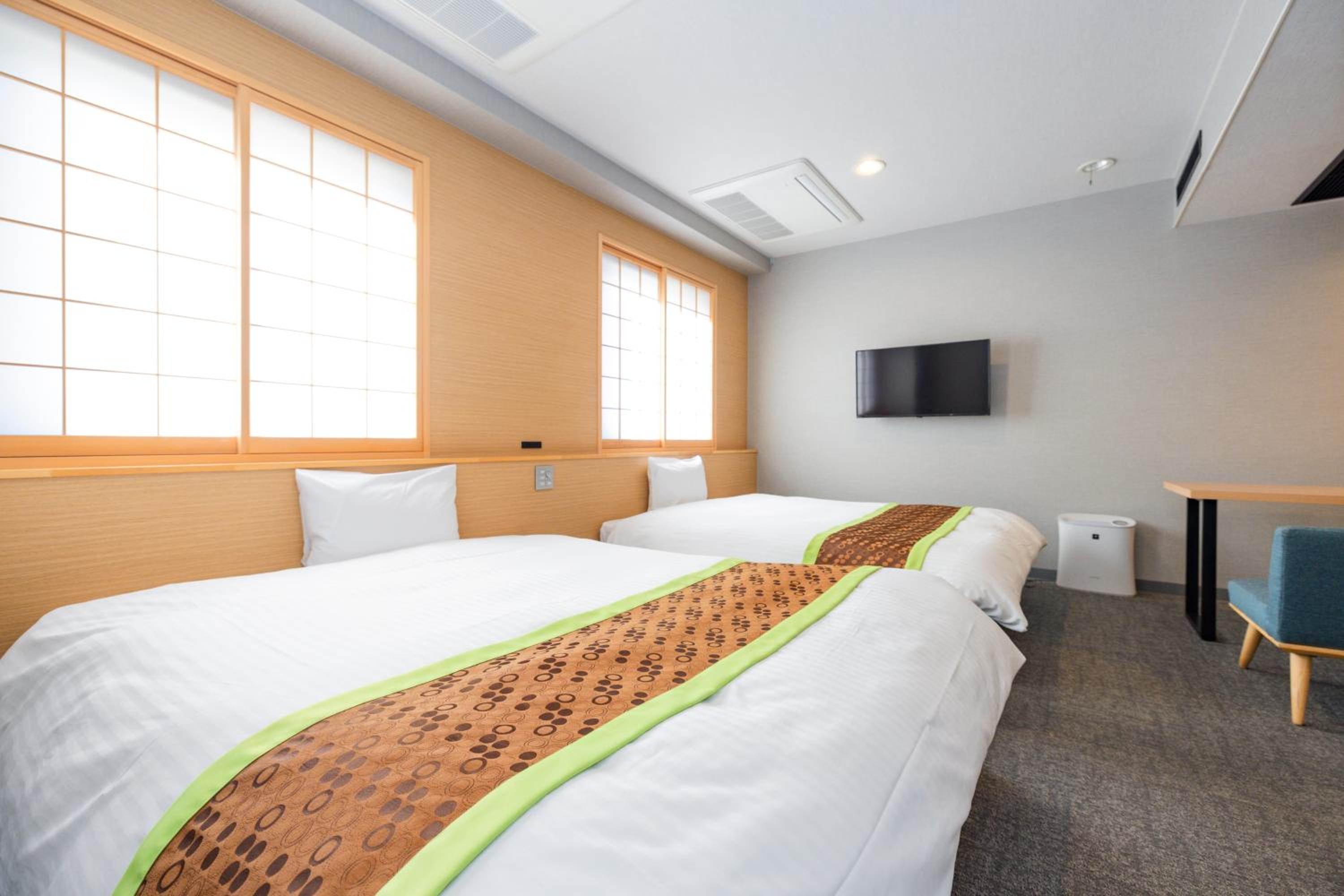 Superior Queen Room with Two Queen Beds