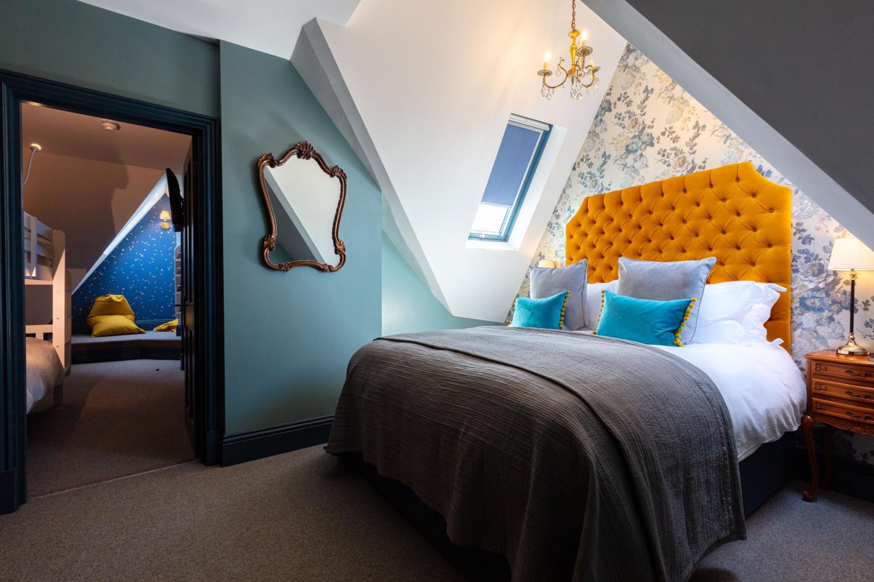 Superior Queen Room photo 1