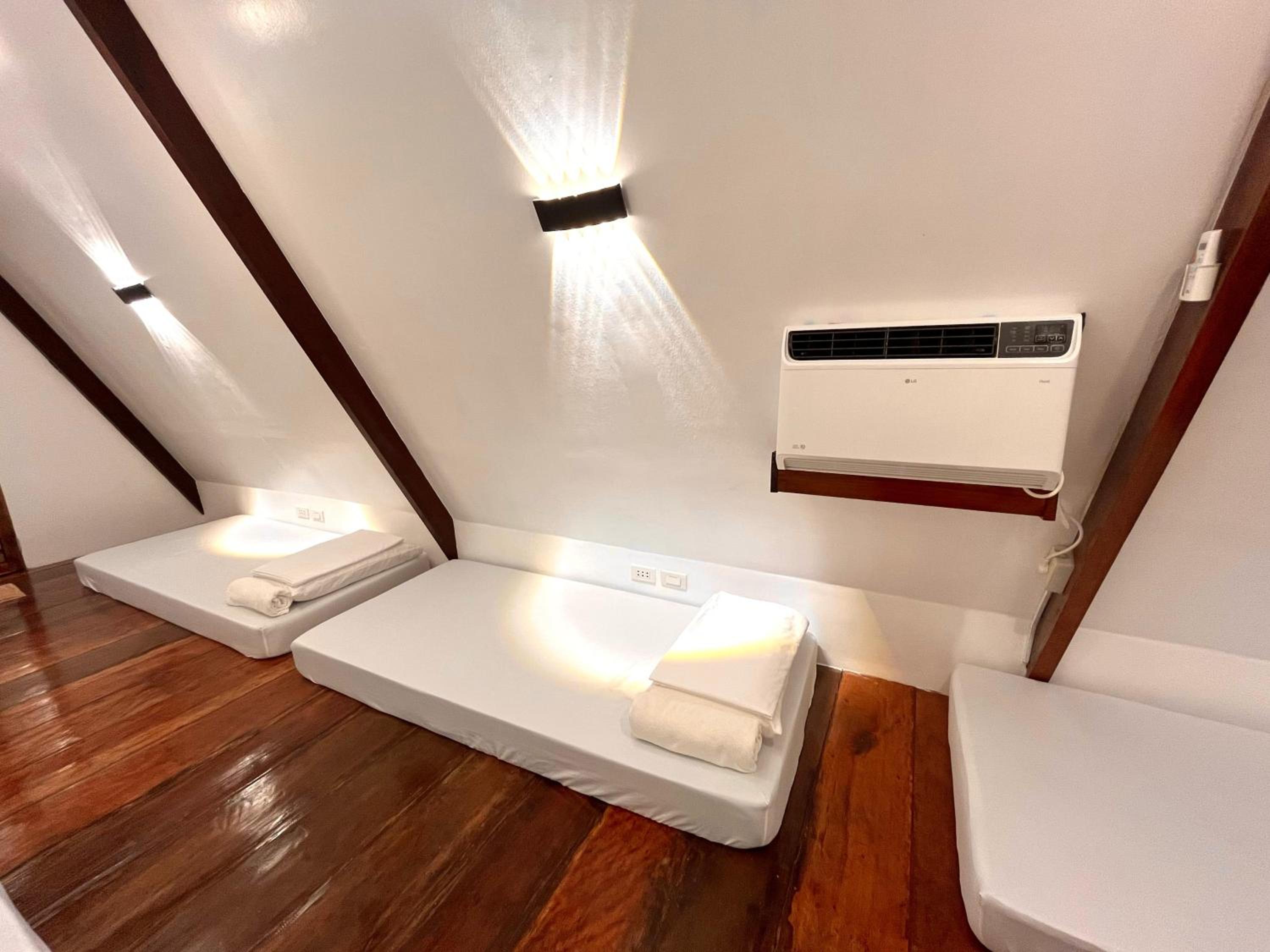 Budget Double or Twin Room - Photo 8
